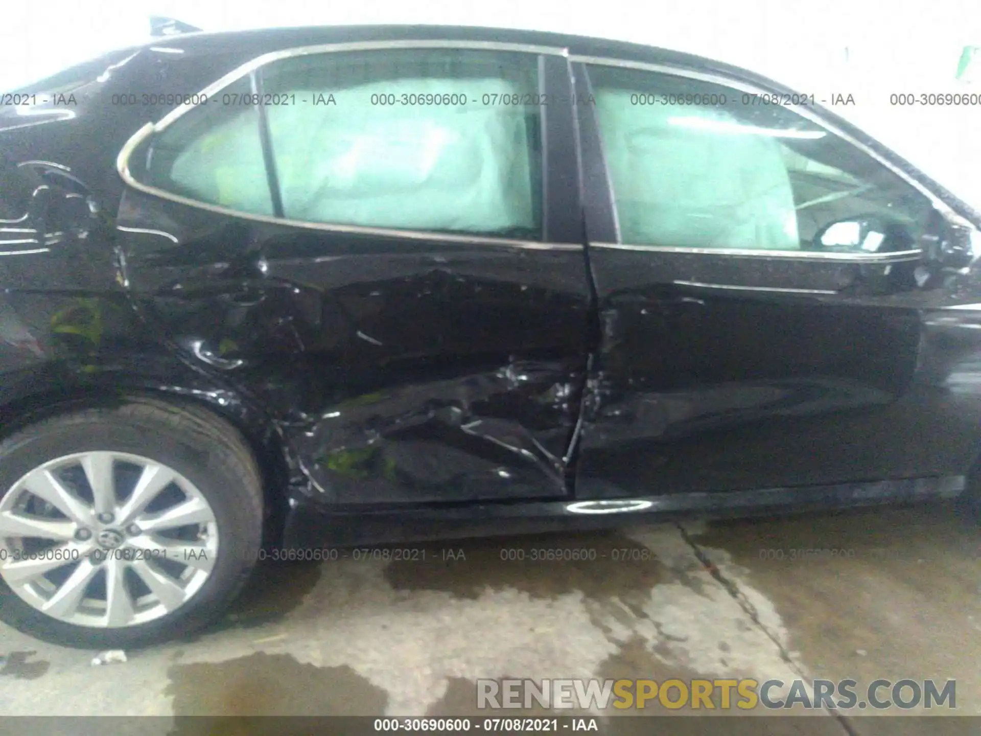 6 Photograph of a damaged car 4T1C11BK5LU016878 TOYOTA CAMRY 2020