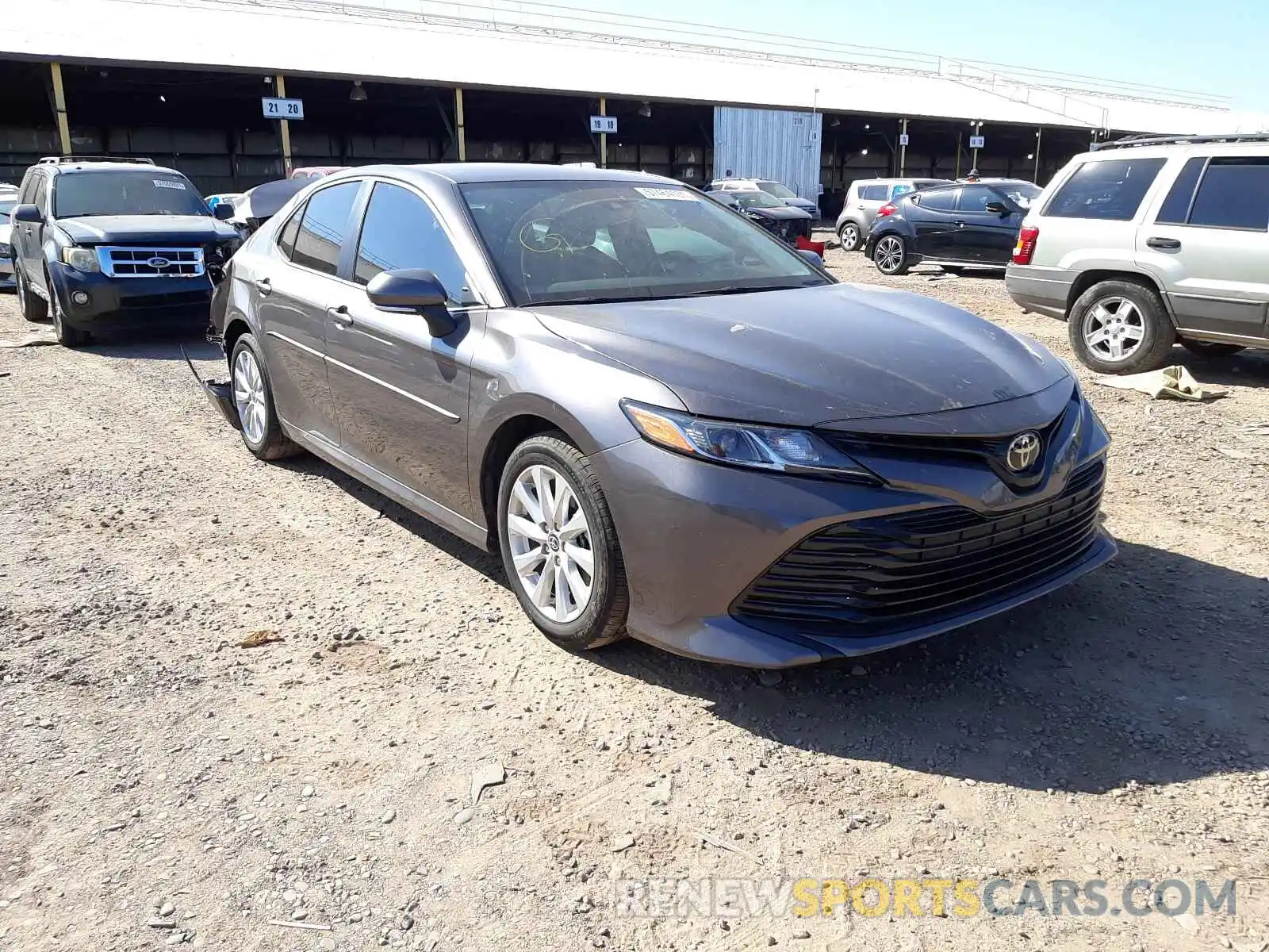 1 Photograph of a damaged car 4T1C11BK6LU003394 TOYOTA CAMRY 2020