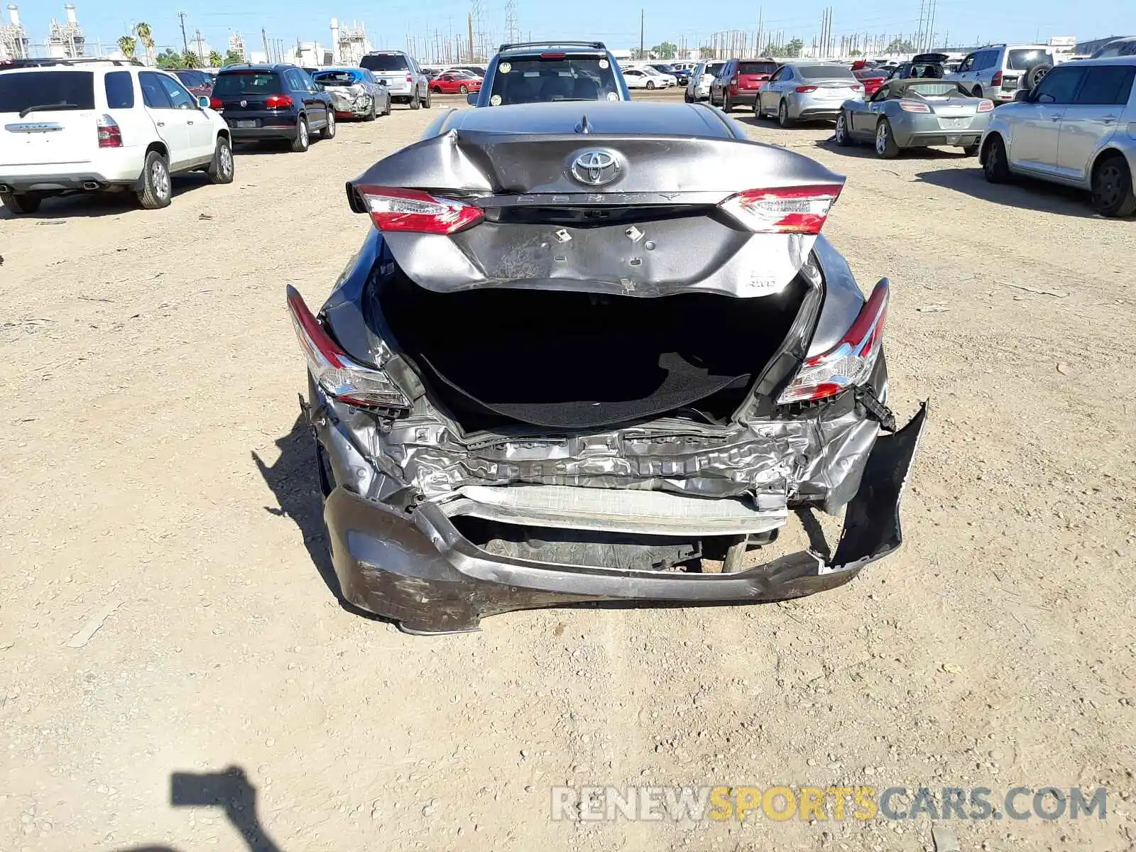 9 Photograph of a damaged car 4T1C11BK6LU003394 TOYOTA CAMRY 2020