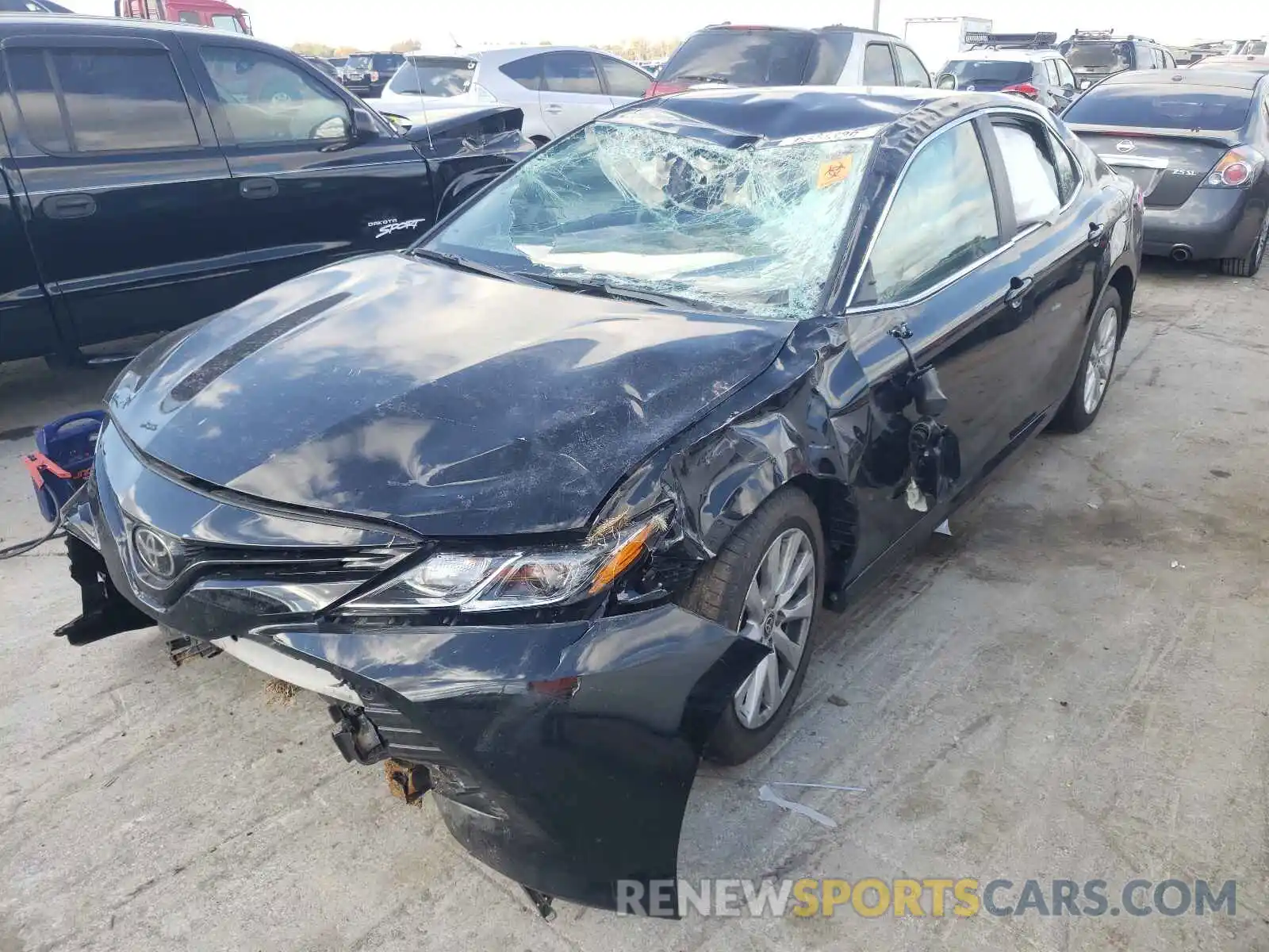 2 Photograph of a damaged car 4T1C11BK6LU004240 TOYOTA CAMRY 2020