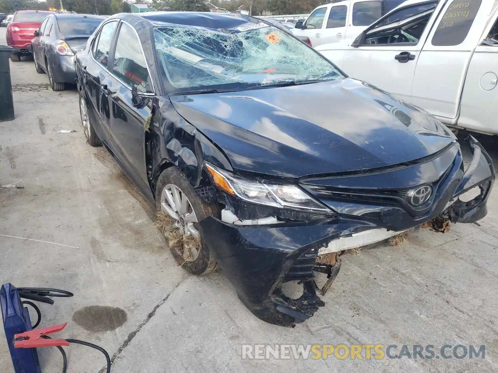 9 Photograph of a damaged car 4T1C11BK6LU004240 TOYOTA CAMRY 2020