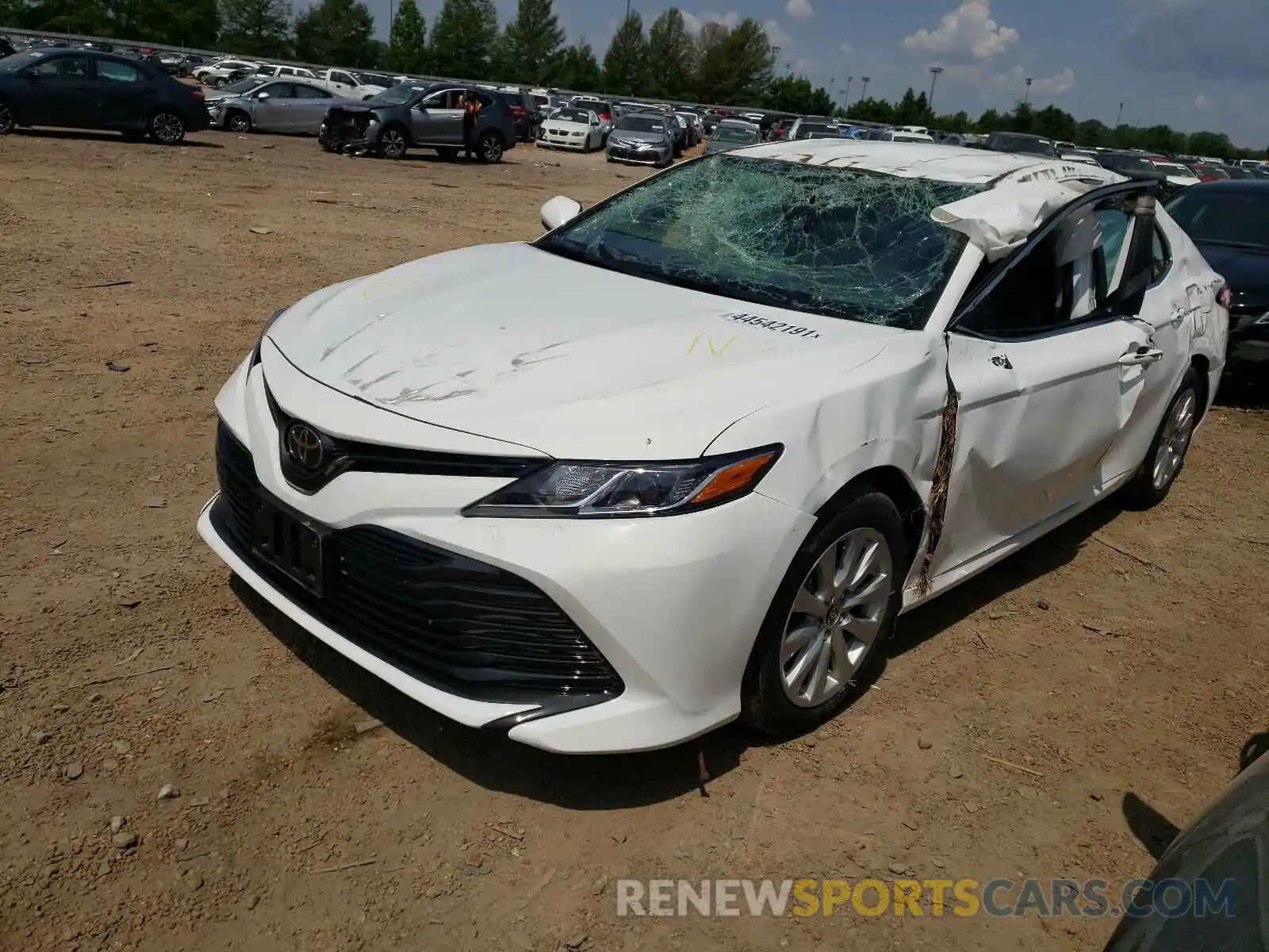 2 Photograph of a damaged car 4T1C11BK6LU006716 TOYOTA CAMRY 2020