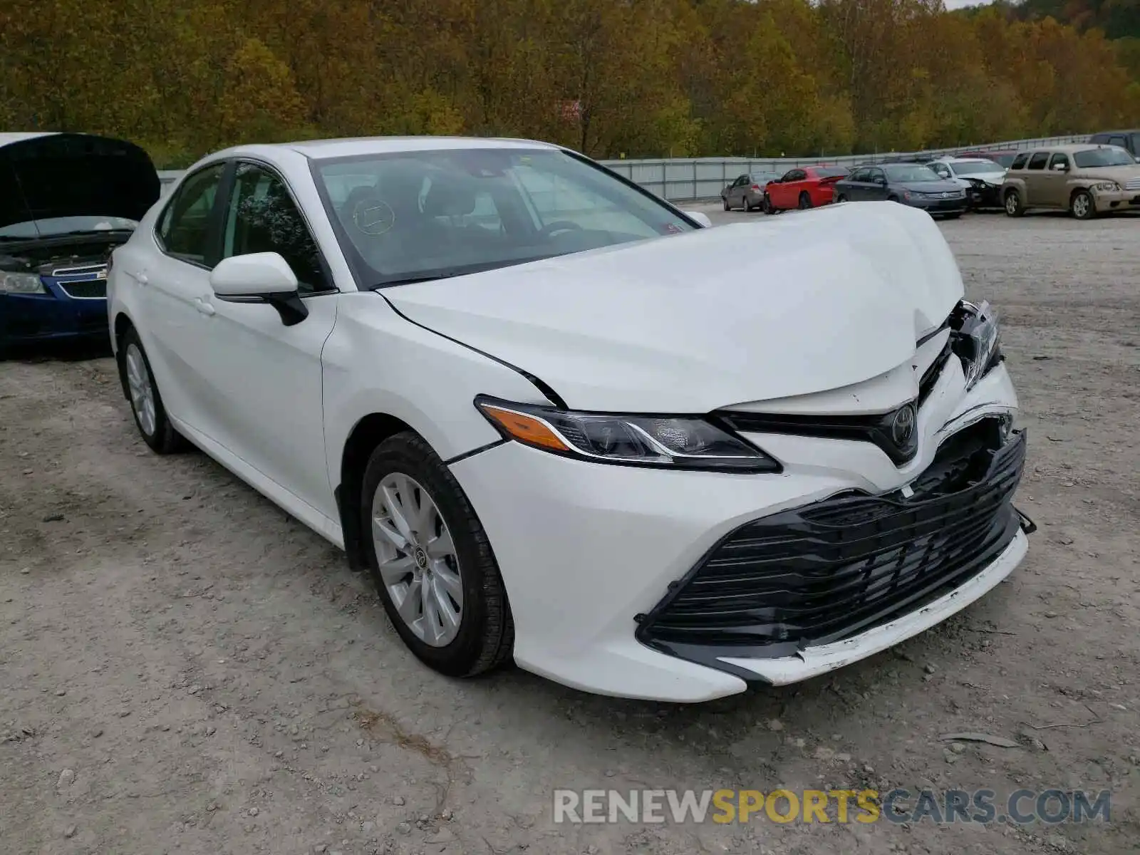 1 Photograph of a damaged car 4T1C11BK6LU010961 TOYOTA CAMRY 2020