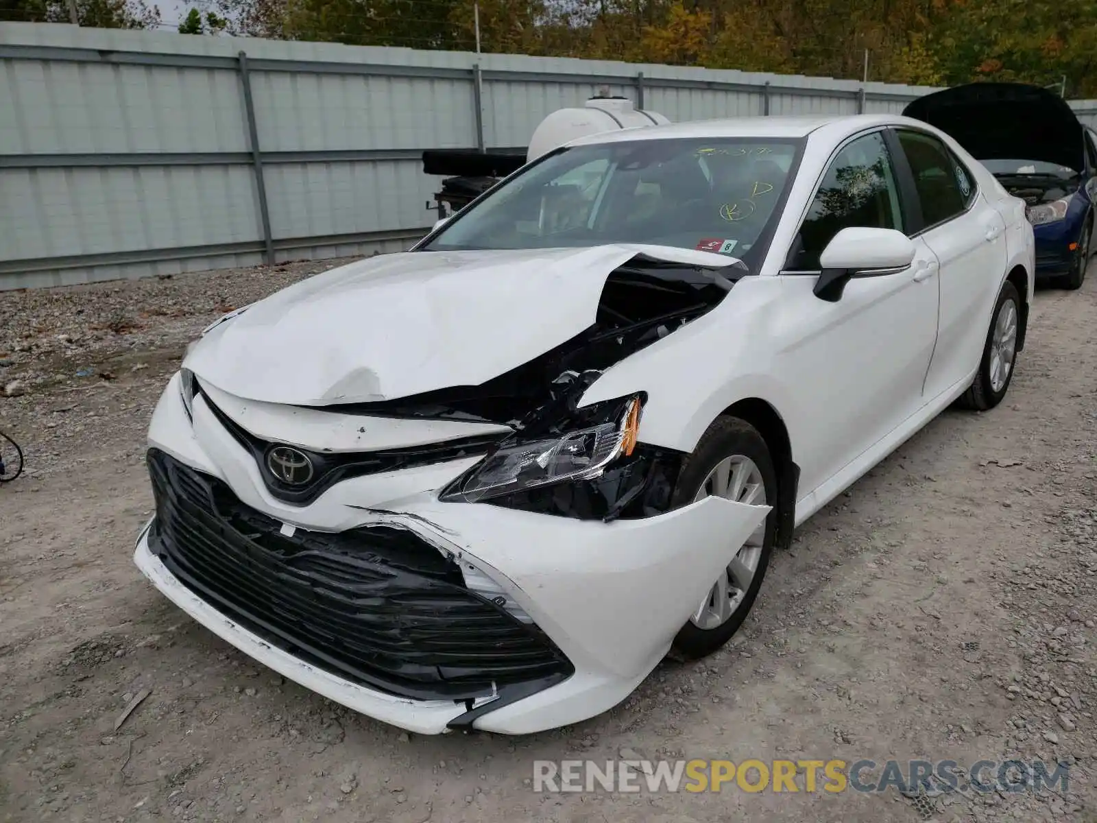 2 Photograph of a damaged car 4T1C11BK6LU010961 TOYOTA CAMRY 2020