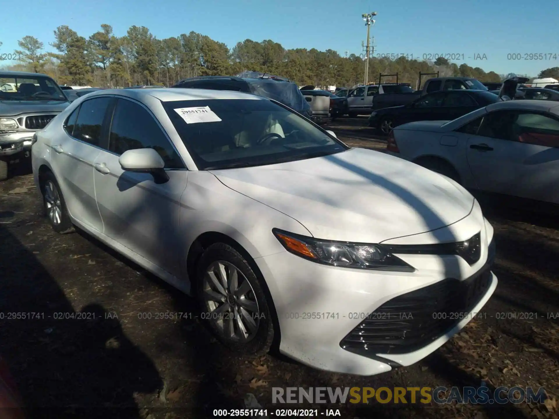 1 Photograph of a damaged car 4T1C11BK6LU016159 TOYOTA CAMRY 2020