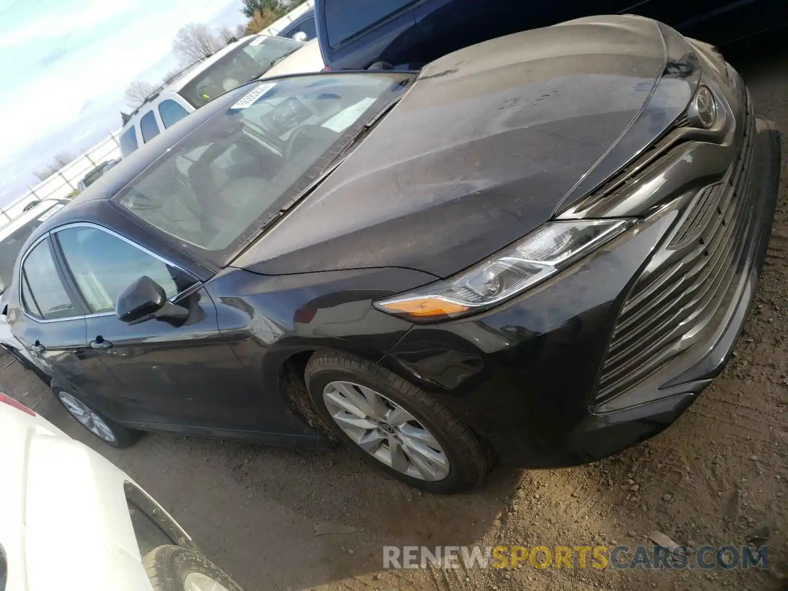 1 Photograph of a damaged car 4T1C11BK7LU002755 TOYOTA CAMRY 2020