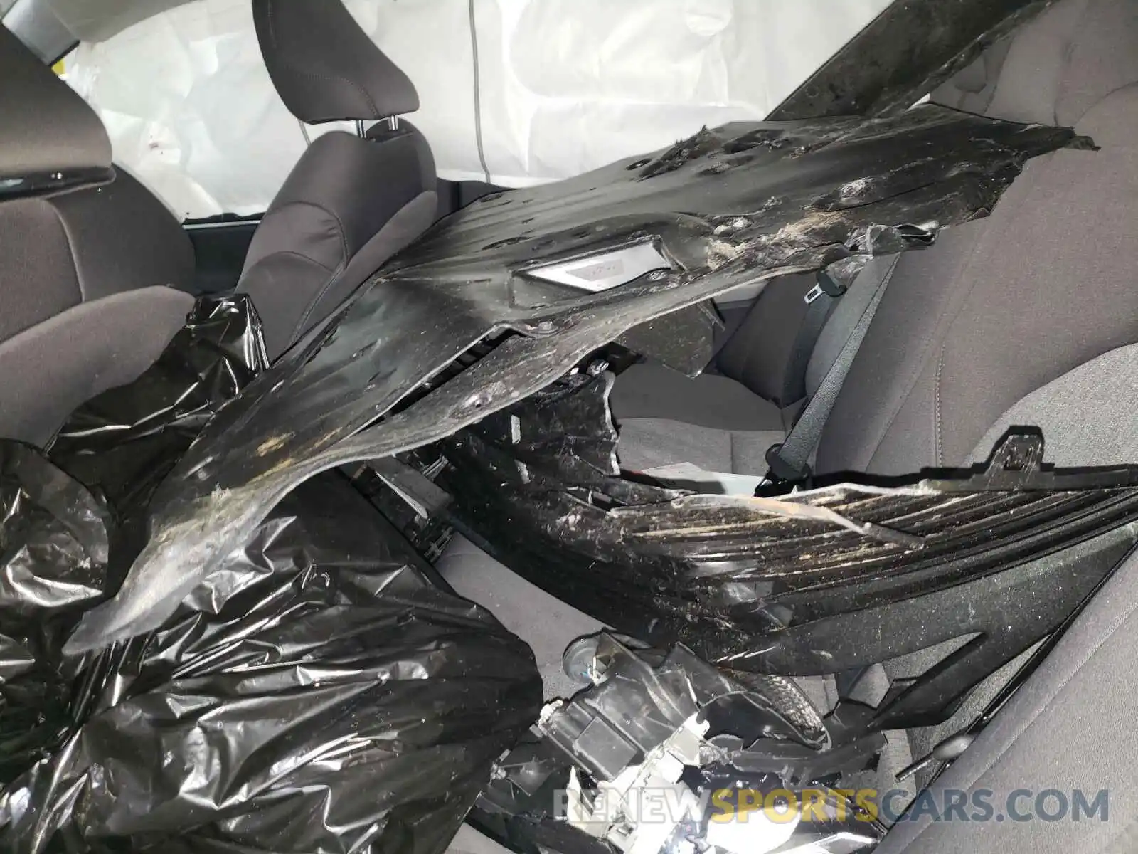 6 Фотография поврежденного автомобиля 4T1C11BK7LU013013 TOYOTA CAMRY 2020