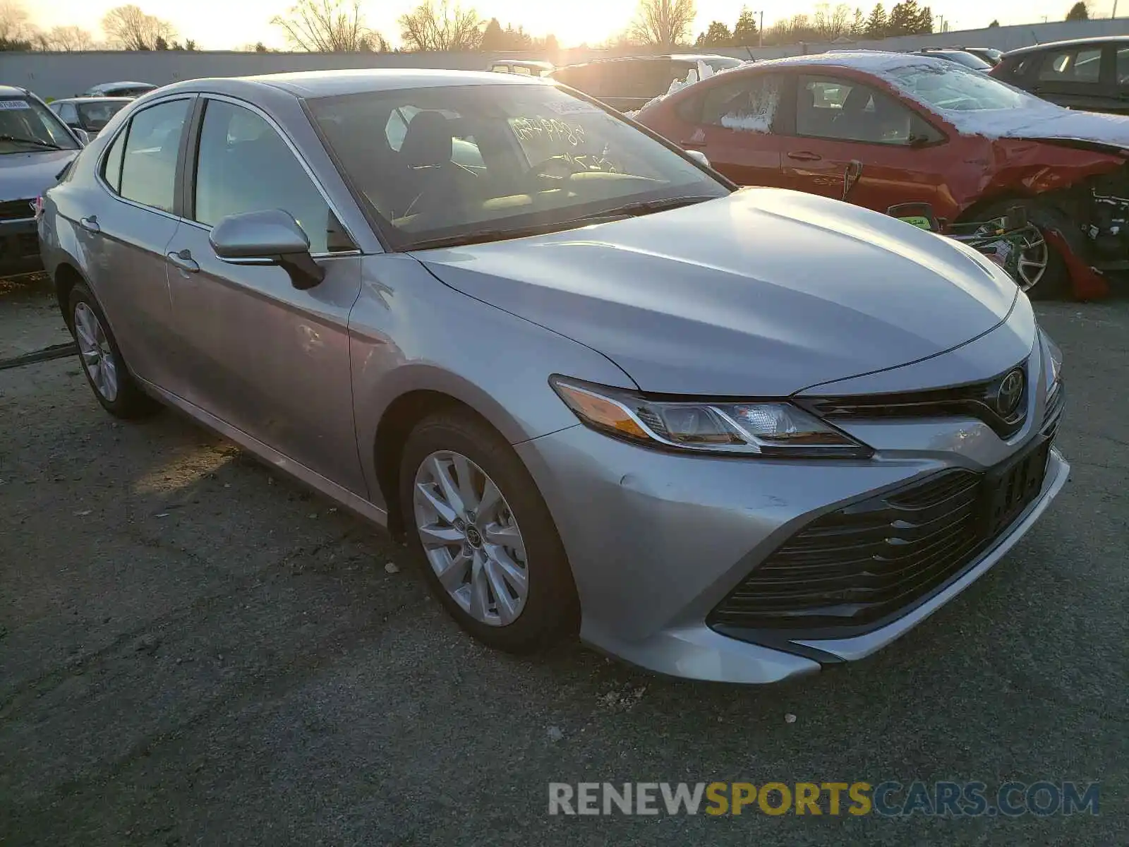 1 Photograph of a damaged car 4T1C11BK7LU013609 TOYOTA CAMRY 2020