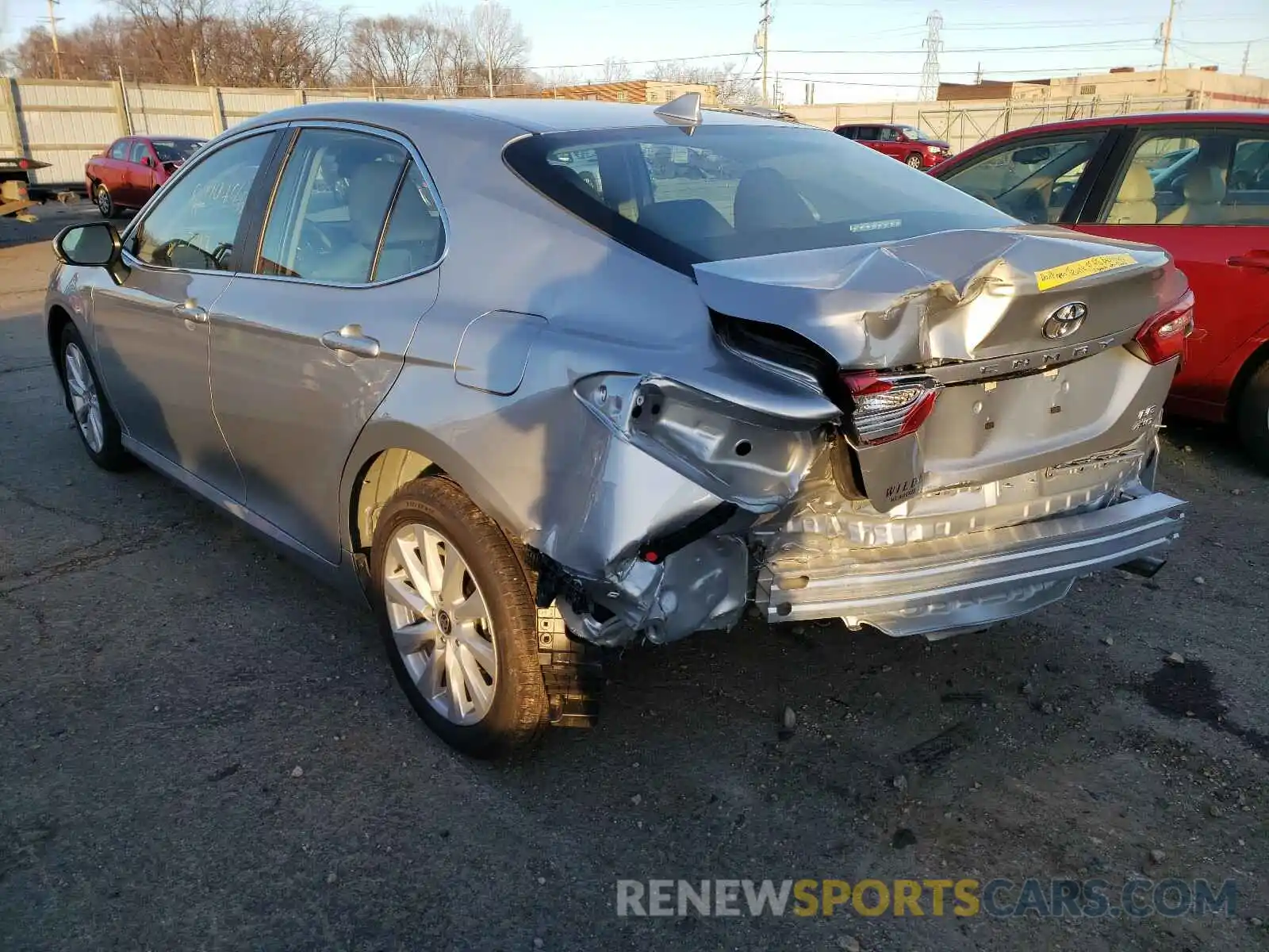 3 Photograph of a damaged car 4T1C11BK7LU013609 TOYOTA CAMRY 2020