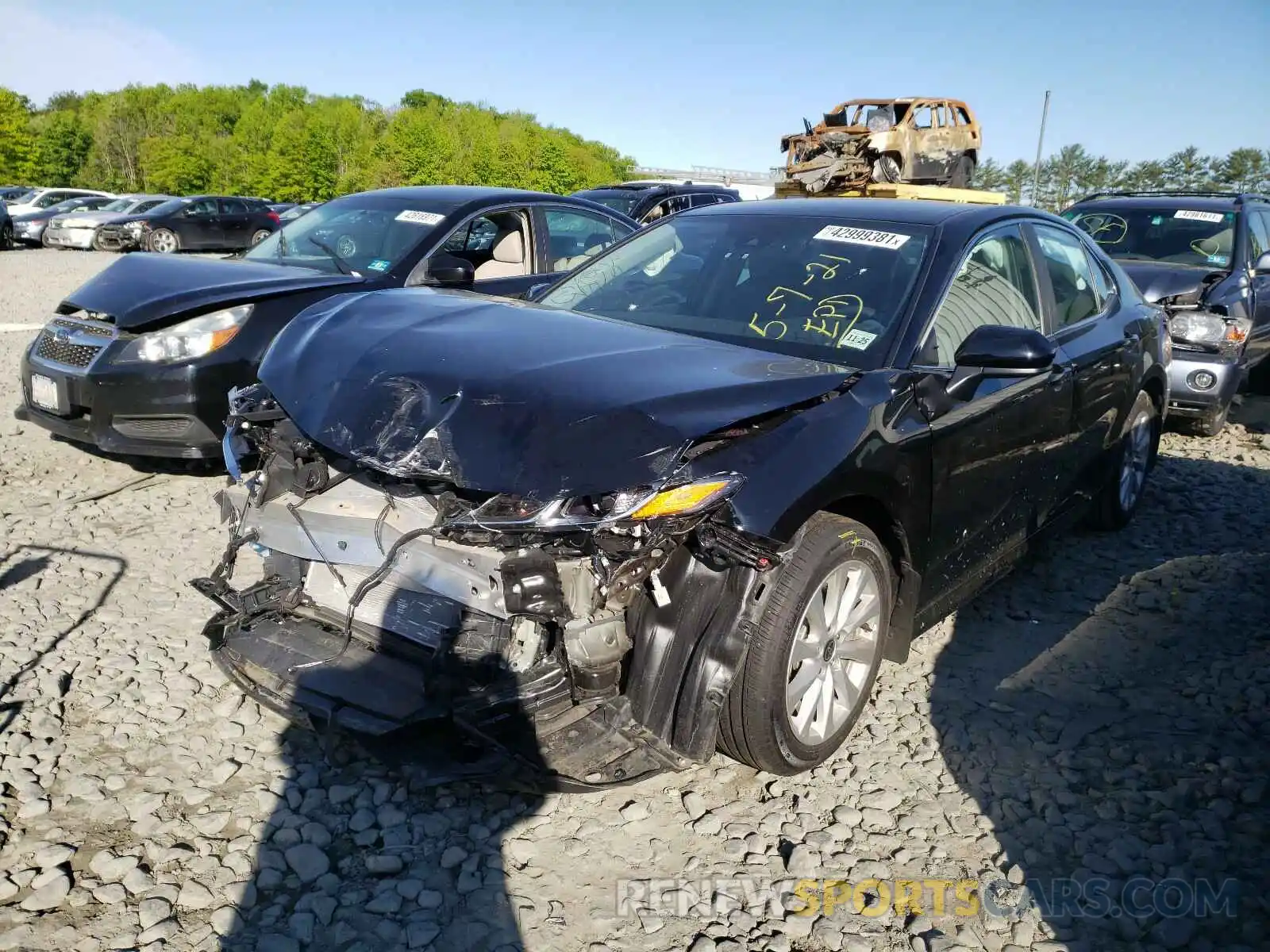 2 Photograph of a damaged car 4T1C11BK8LU004997 TOYOTA CAMRY 2020