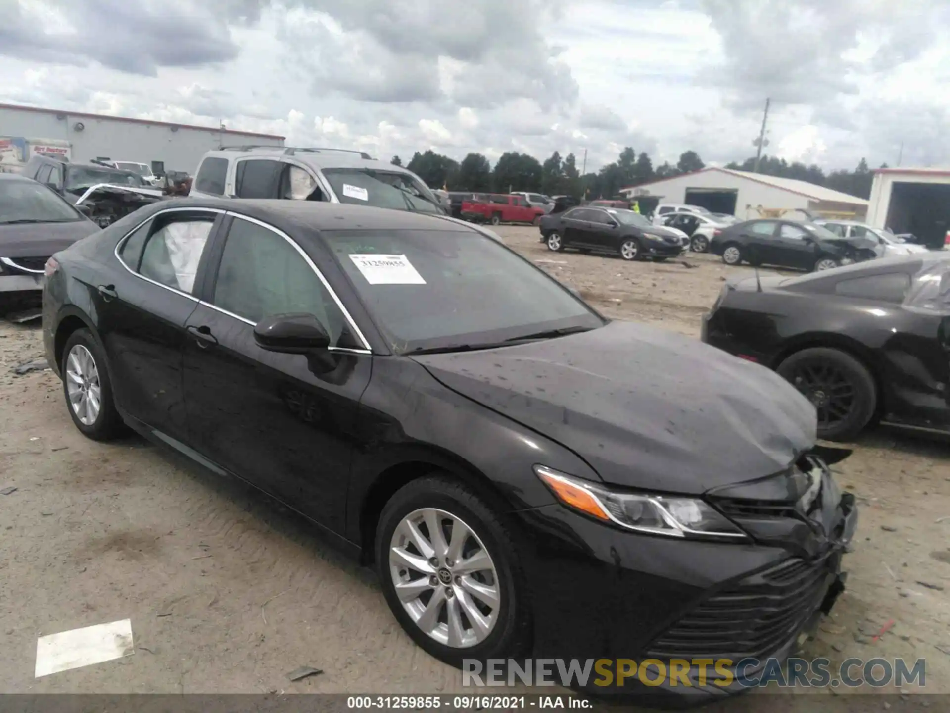 1 Photograph of a damaged car 4T1C11BK9LU001722 TOYOTA CAMRY 2020