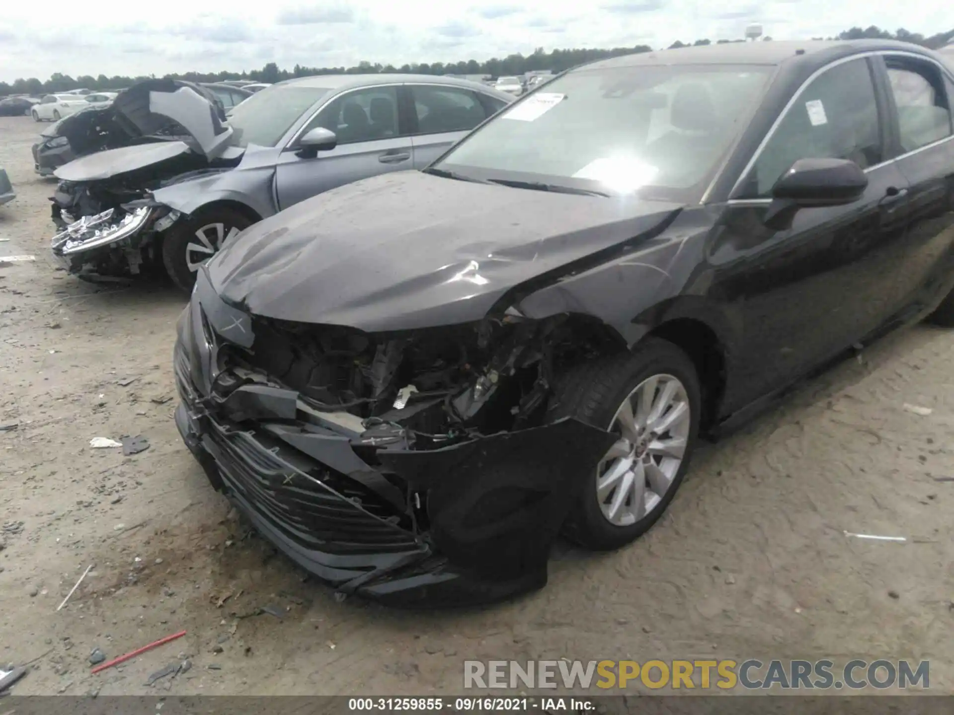 6 Photograph of a damaged car 4T1C11BK9LU001722 TOYOTA CAMRY 2020