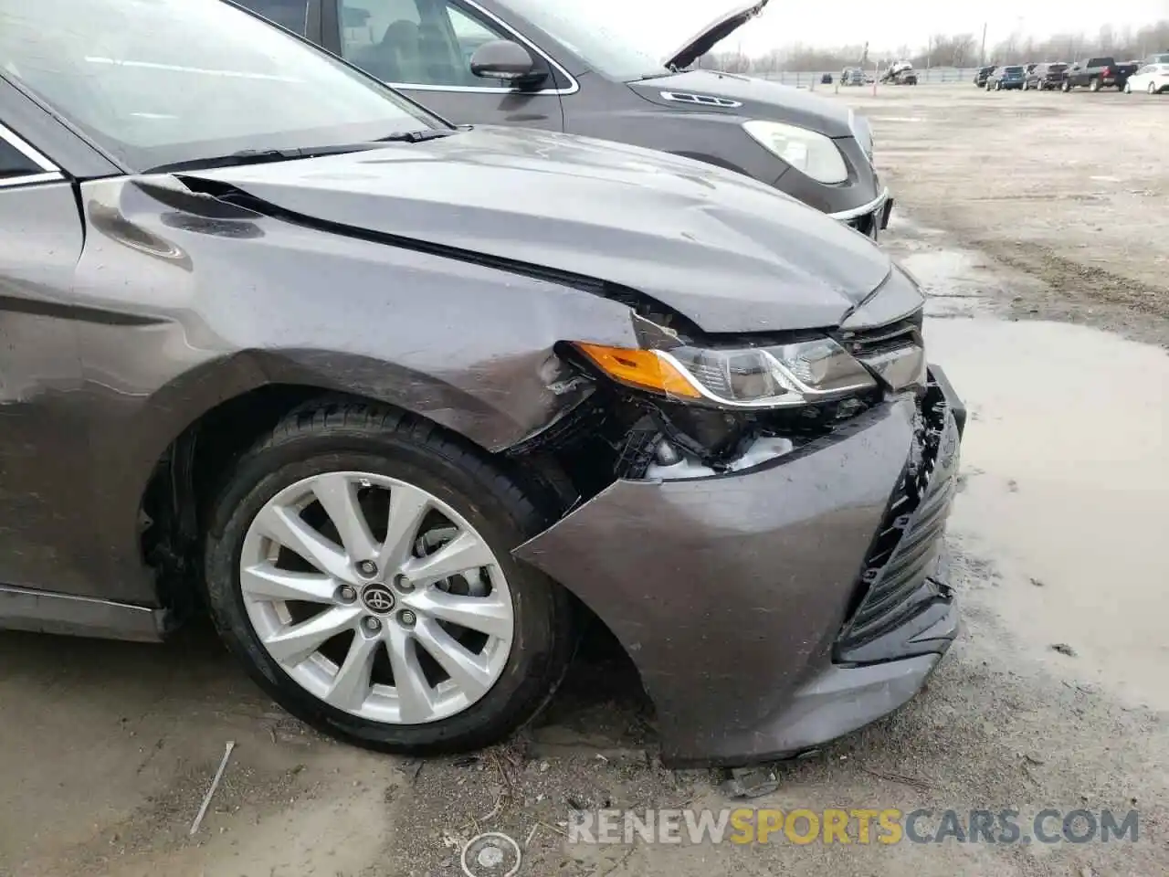 9 Photograph of a damaged car 4T1C11BK9LU006466 TOYOTA CAMRY 2020