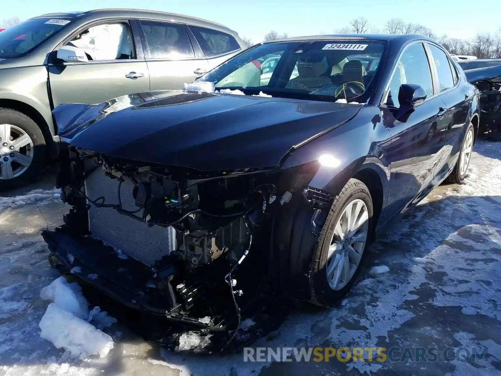 2 Photograph of a damaged car 4T1C11BK9LU011313 TOYOTA CAMRY 2020