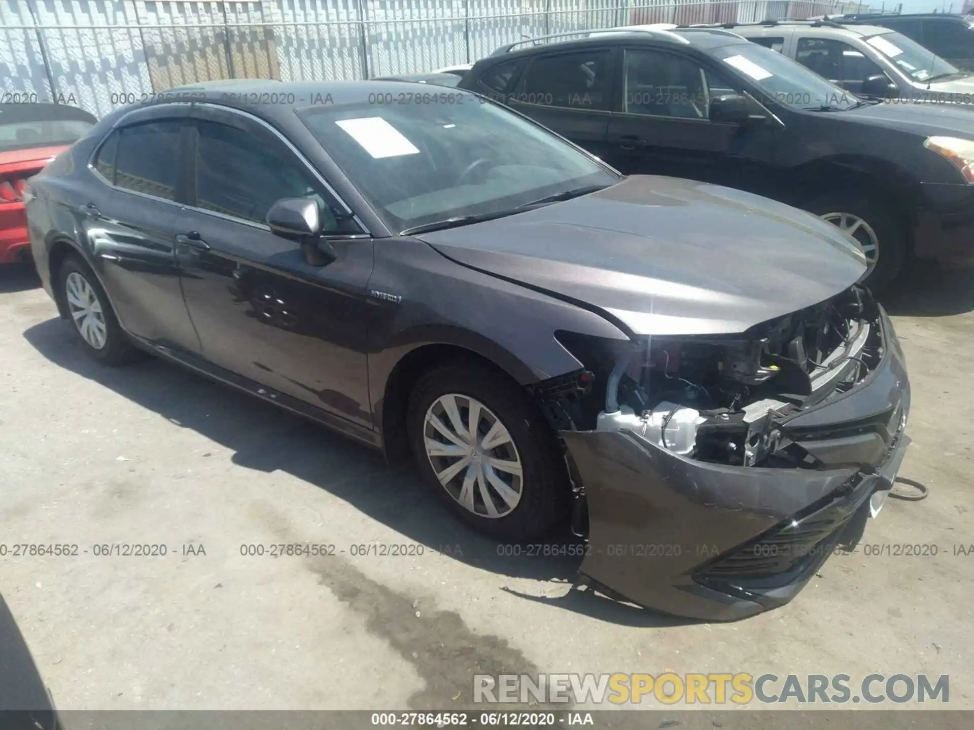 1 Photograph of a damaged car 4T1C31AK0LU011972 TOYOTA CAMRY 2020