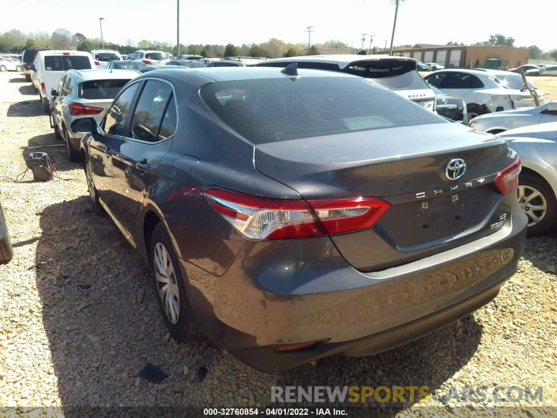 3 Photograph of a damaged car 4T1C31AK0LU013690 TOYOTA CAMRY 2020