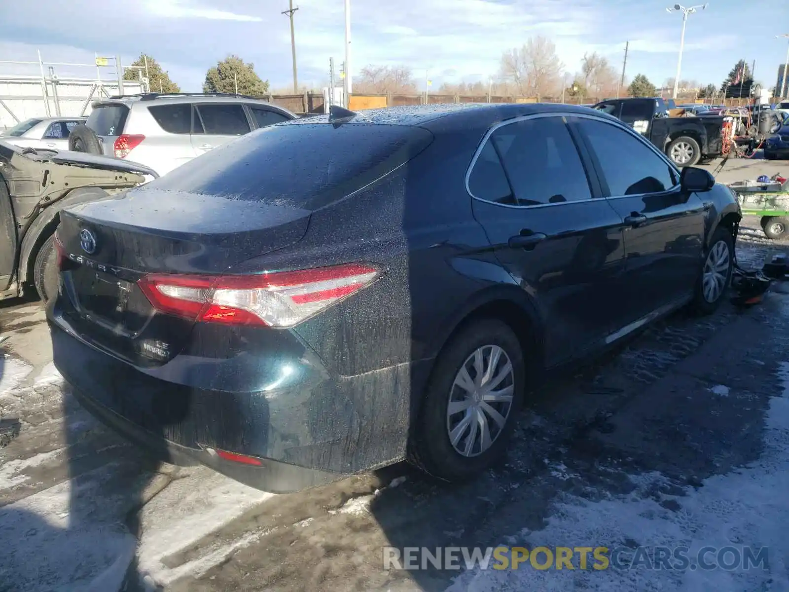 4 Photograph of a damaged car 4T1C31AK0LU018436 TOYOTA CAMRY 2020