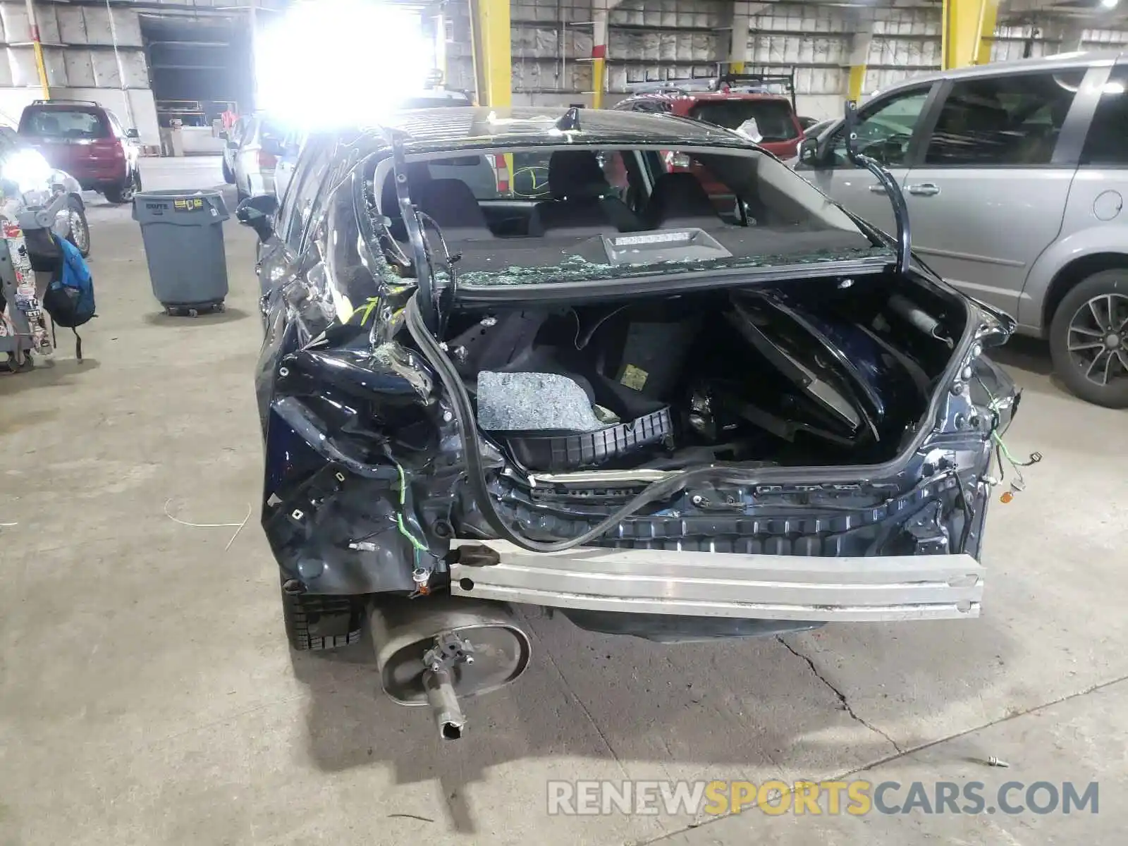 9 Photograph of a damaged car 4T1C31AK0LU520461 TOYOTA CAMRY 2020