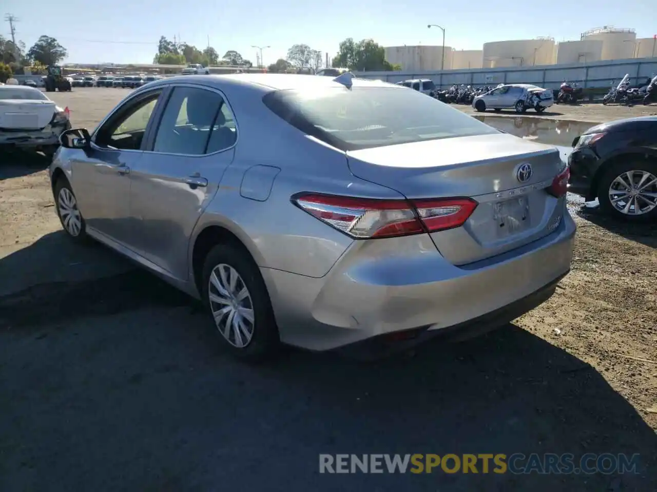 3 Photograph of a damaged car 4T1C31AK0LU521139 TOYOTA CAMRY 2020