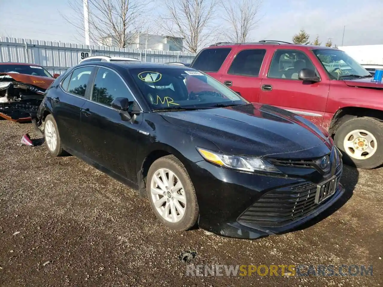 1 Photograph of a damaged car 4T1C31AK0LU521142 TOYOTA CAMRY 2020