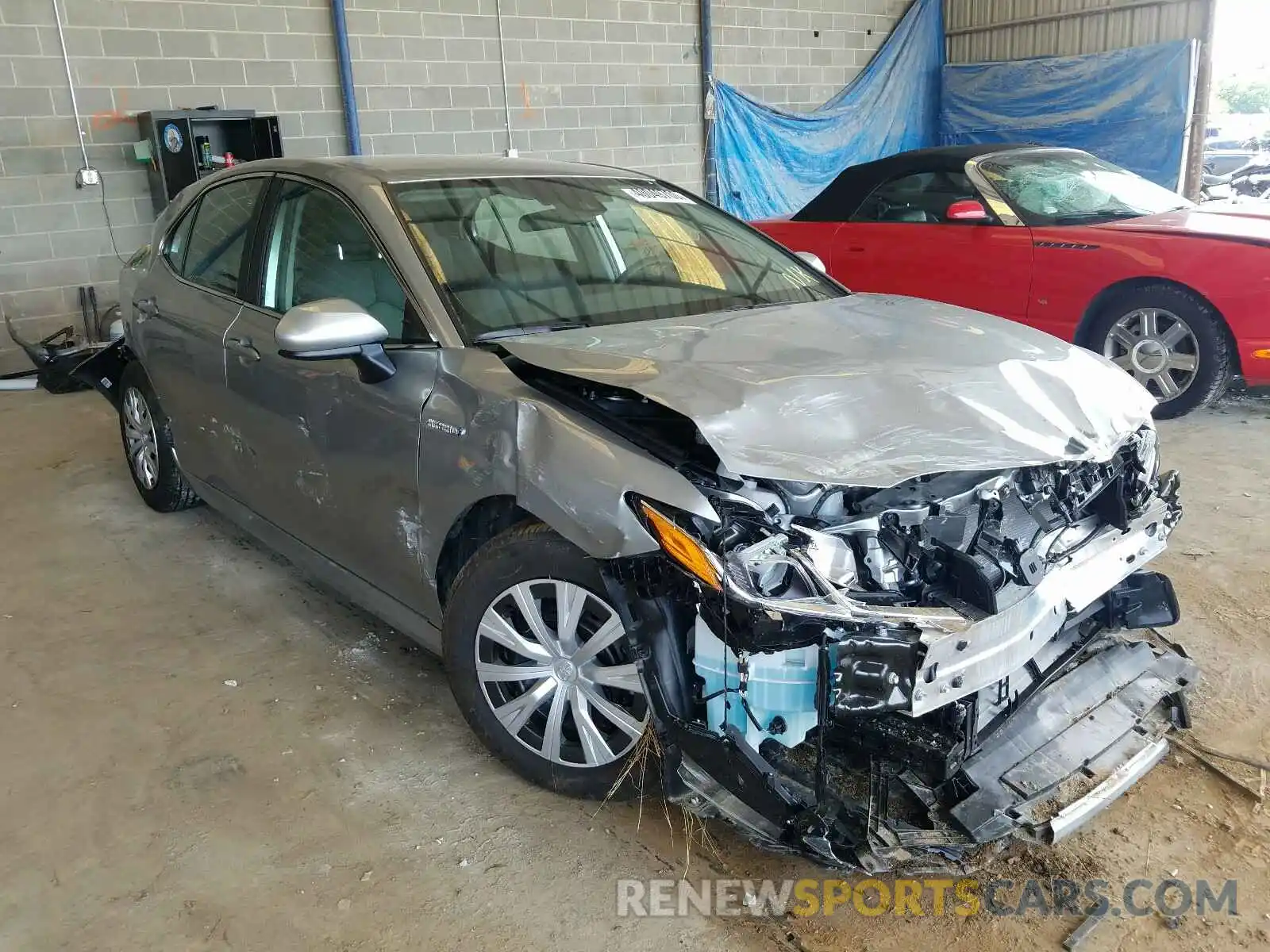 1 Photograph of a damaged car 4T1C31AK0LU524767 TOYOTA CAMRY 2020