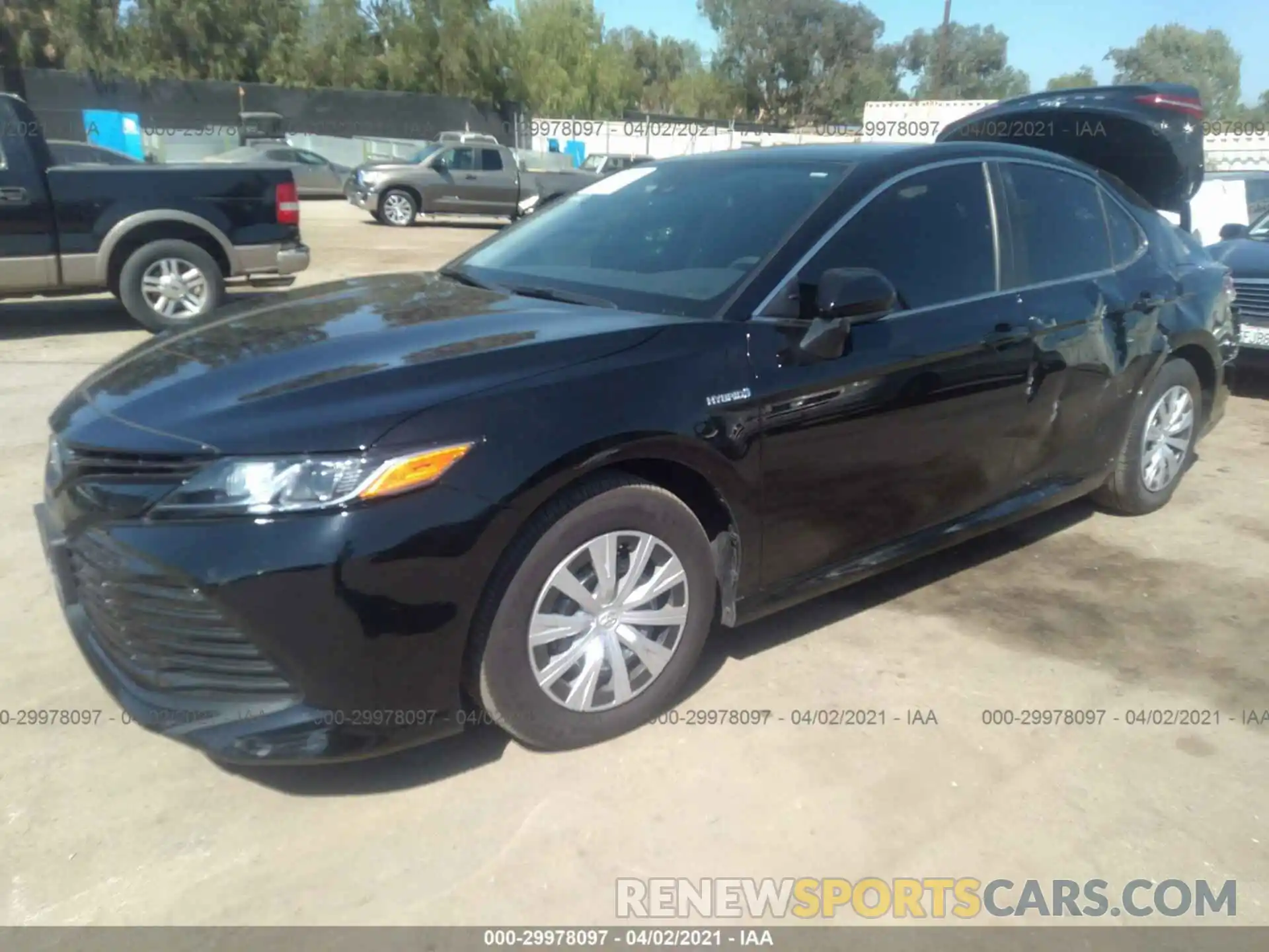 2 Photograph of a damaged car 4T1C31AK0LU535235 TOYOTA CAMRY 2020