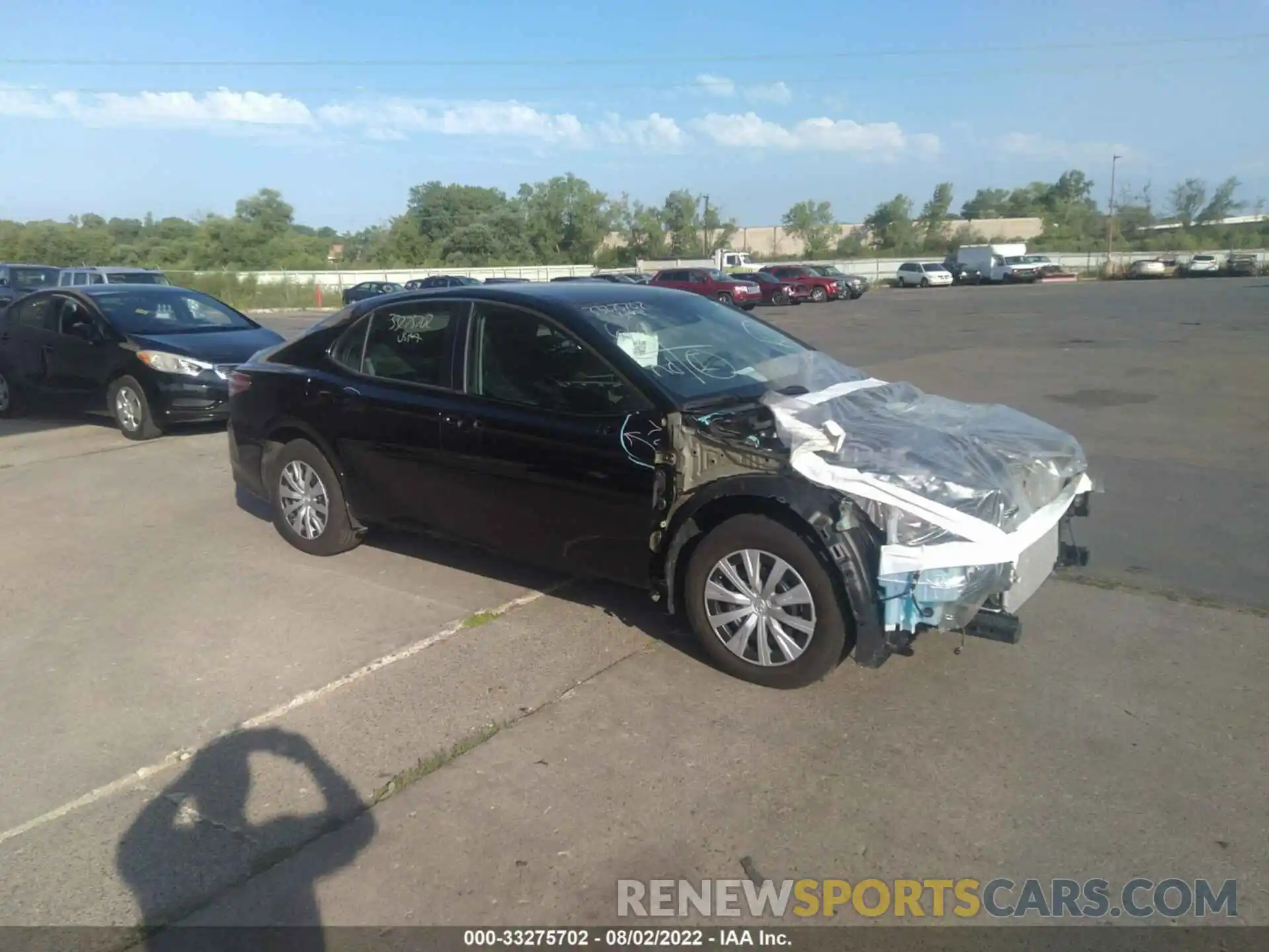 1 Photograph of a damaged car 4T1C31AK0LU536160 TOYOTA CAMRY 2020