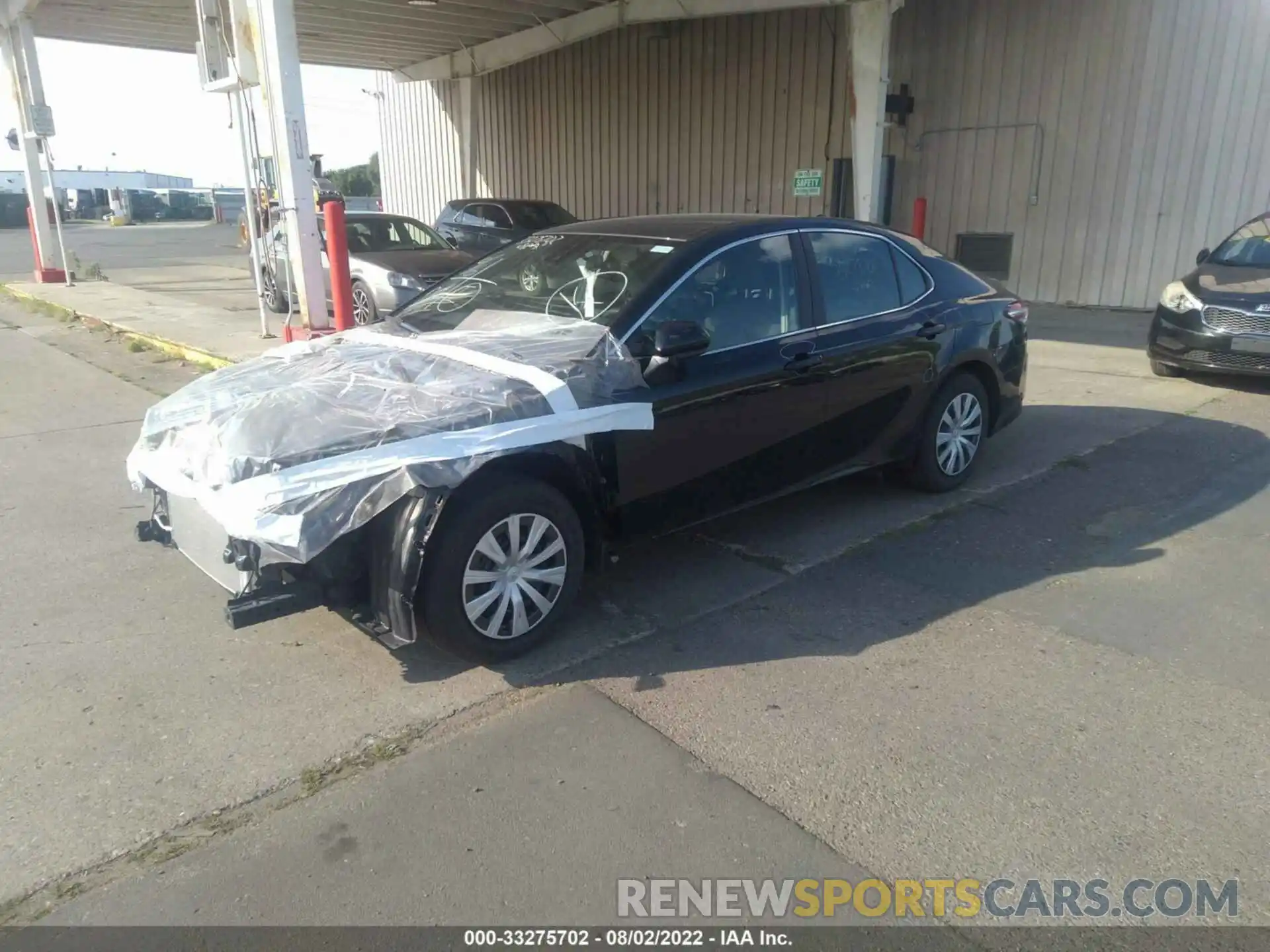 2 Photograph of a damaged car 4T1C31AK0LU536160 TOYOTA CAMRY 2020