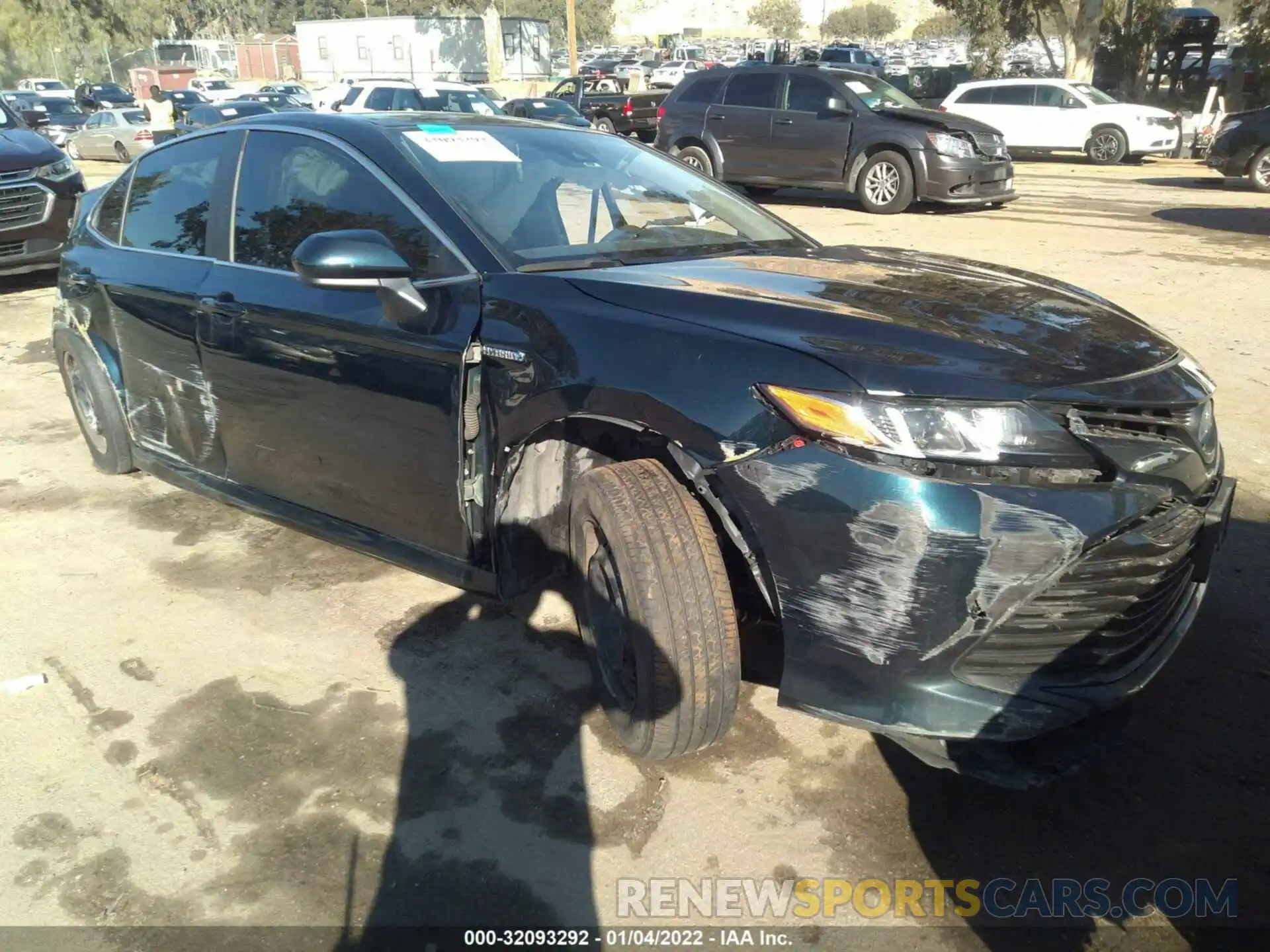 1 Photograph of a damaged car 4T1C31AK0LU537762 TOYOTA CAMRY 2020