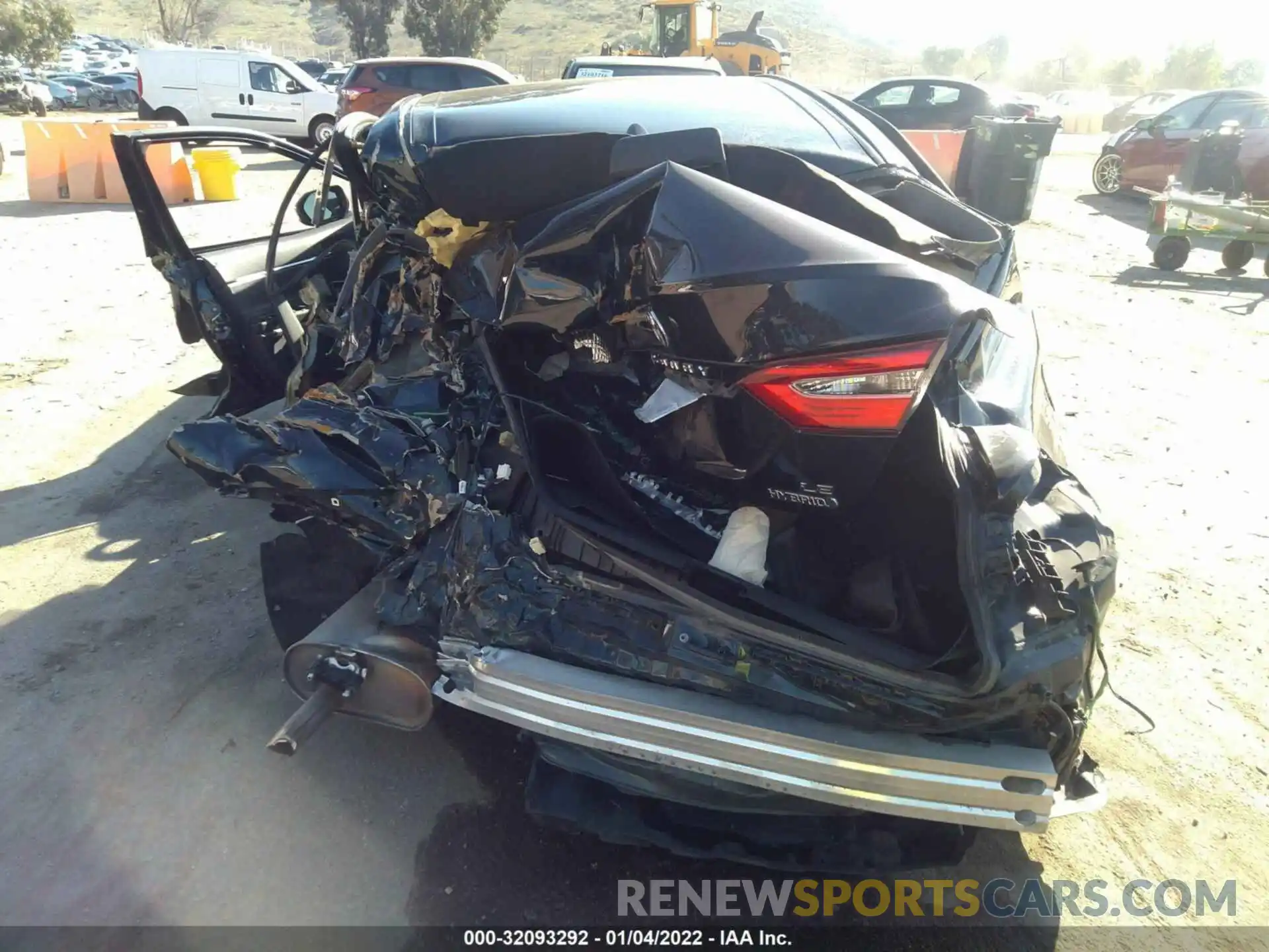 6 Photograph of a damaged car 4T1C31AK0LU537762 TOYOTA CAMRY 2020