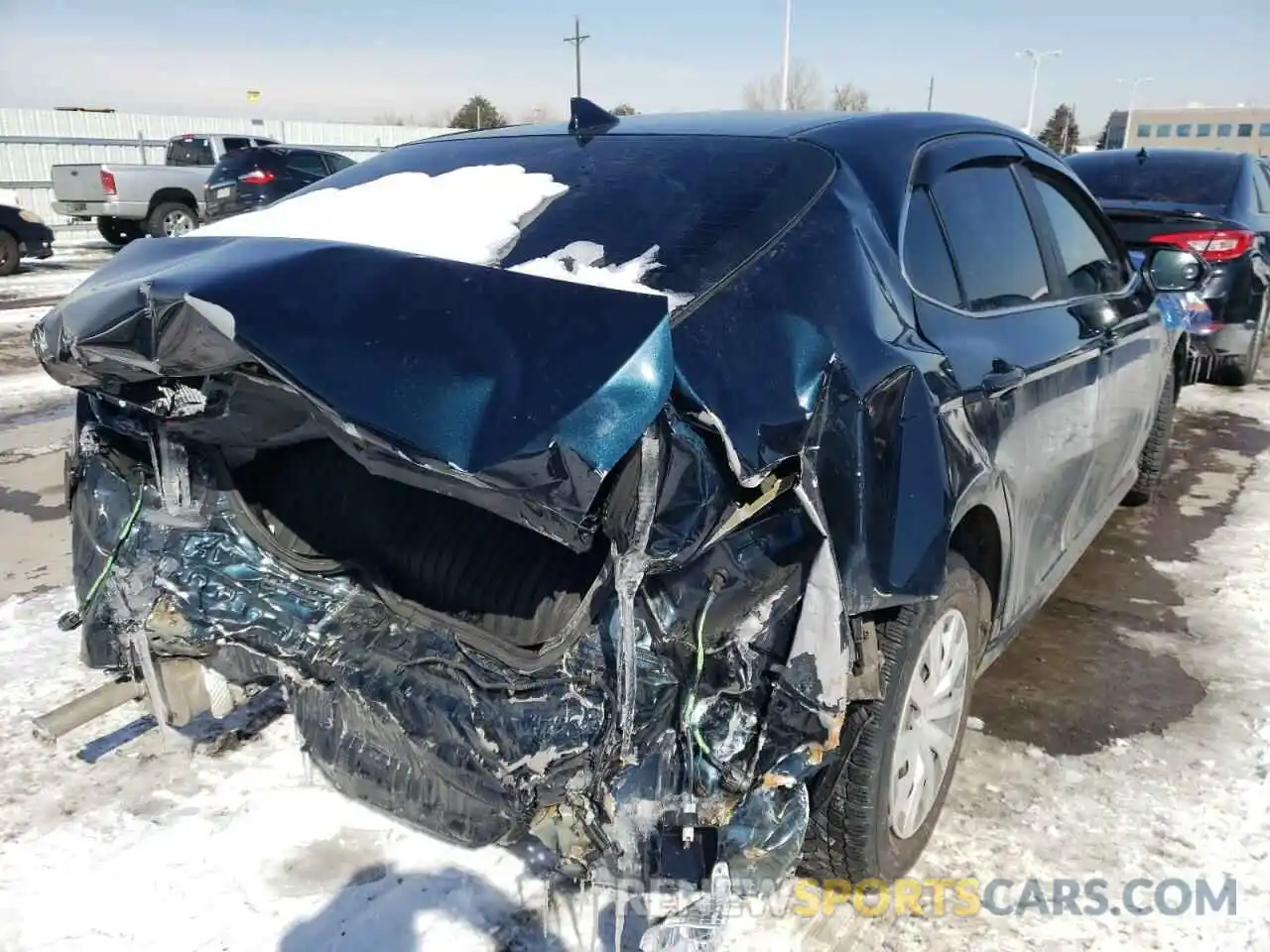 4 Photograph of a damaged car 4T1C31AK0LU538457 TOYOTA CAMRY 2020