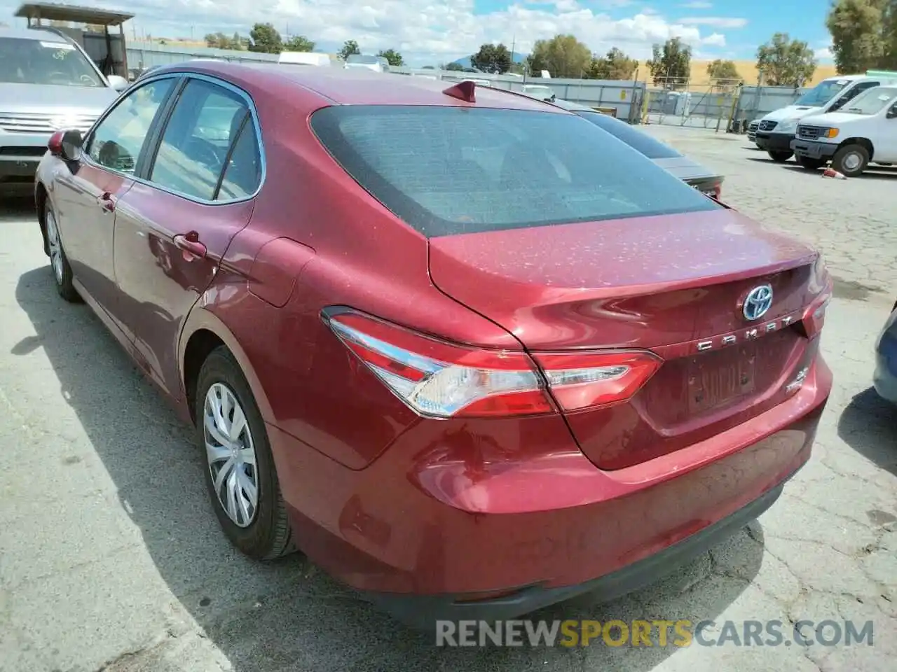 3 Photograph of a damaged car 4T1C31AK0LU540239 TOYOTA CAMRY 2020