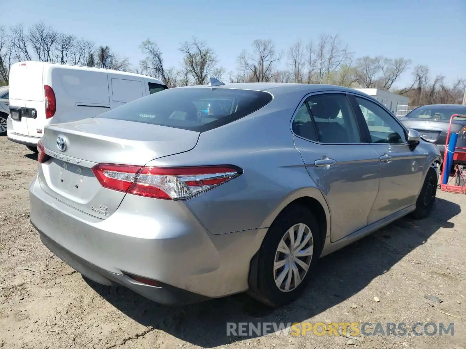 4 Photograph of a damaged car 4T1C31AK0LU540841 TOYOTA CAMRY 2020