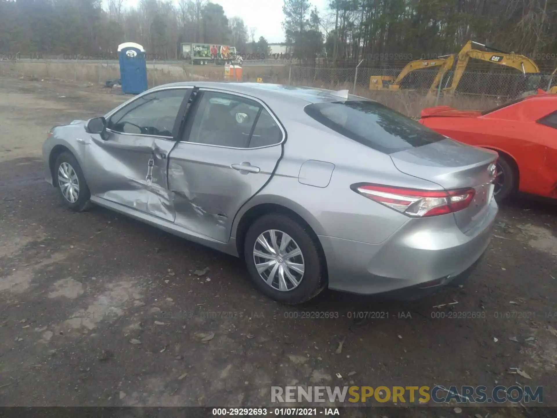 3 Photograph of a damaged car 4T1C31AK0LU541357 TOYOTA CAMRY 2020