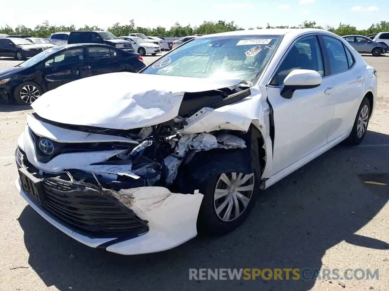 2 Photograph of a damaged car 4T1C31AK1LU019594 TOYOTA CAMRY 2020