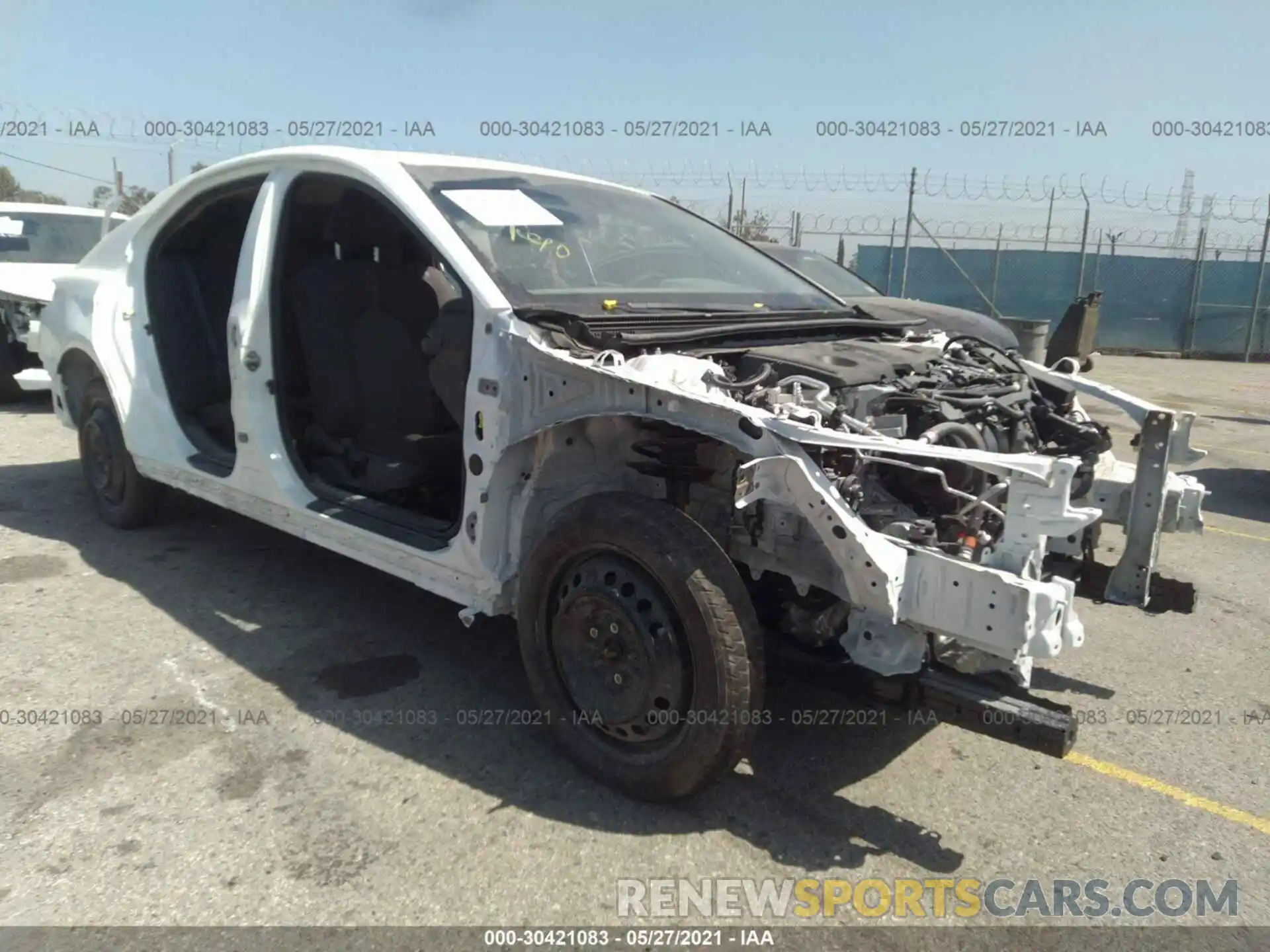 1 Photograph of a damaged car 4T1C31AK1LU527452 TOYOTA CAMRY 2020