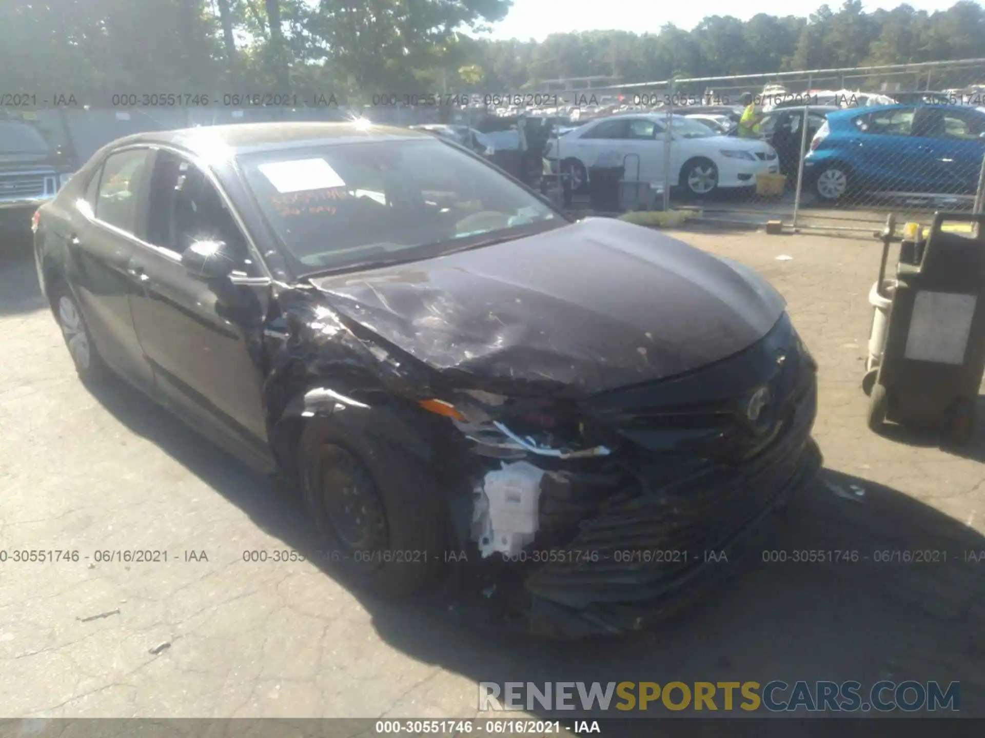 1 Photograph of a damaged car 4T1C31AK1LU529427 TOYOTA CAMRY 2020