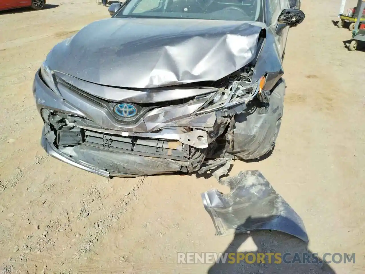 9 Photograph of a damaged car 4T1C31AK1LU529492 TOYOTA CAMRY 2020