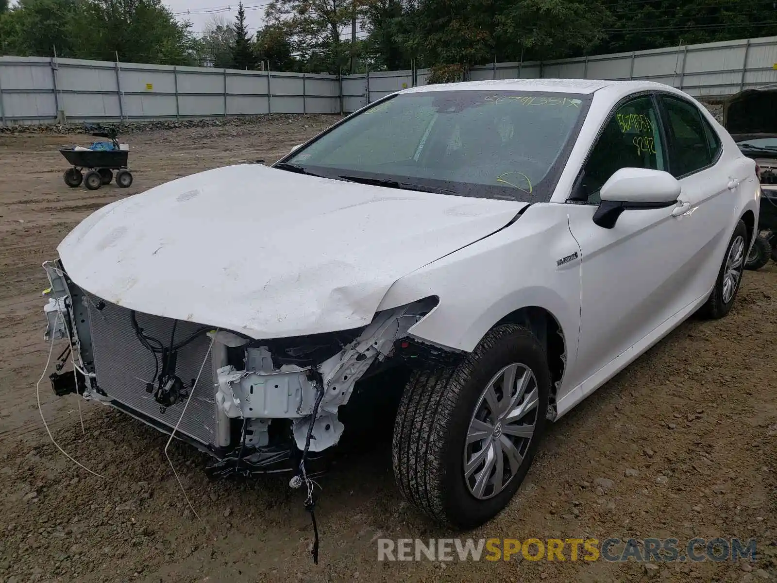 2 Photograph of a damaged car 4T1C31AK1LU532635 TOYOTA CAMRY 2020