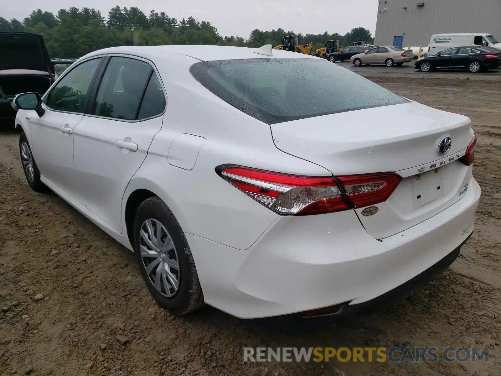 3 Photograph of a damaged car 4T1C31AK1LU532635 TOYOTA CAMRY 2020