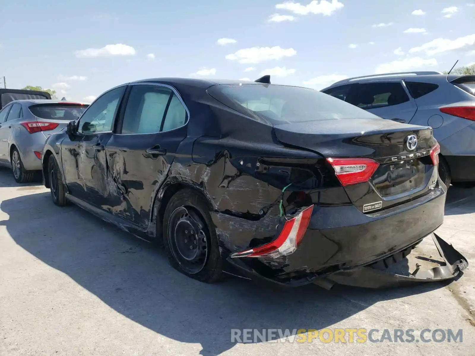 3 Photograph of a damaged car 4T1C31AK1LU536538 TOYOTA CAMRY 2020