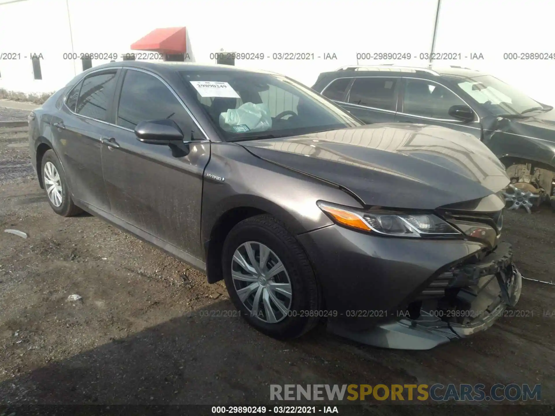 1 Photograph of a damaged car 4T1C31AK1LU537611 TOYOTA CAMRY 2020