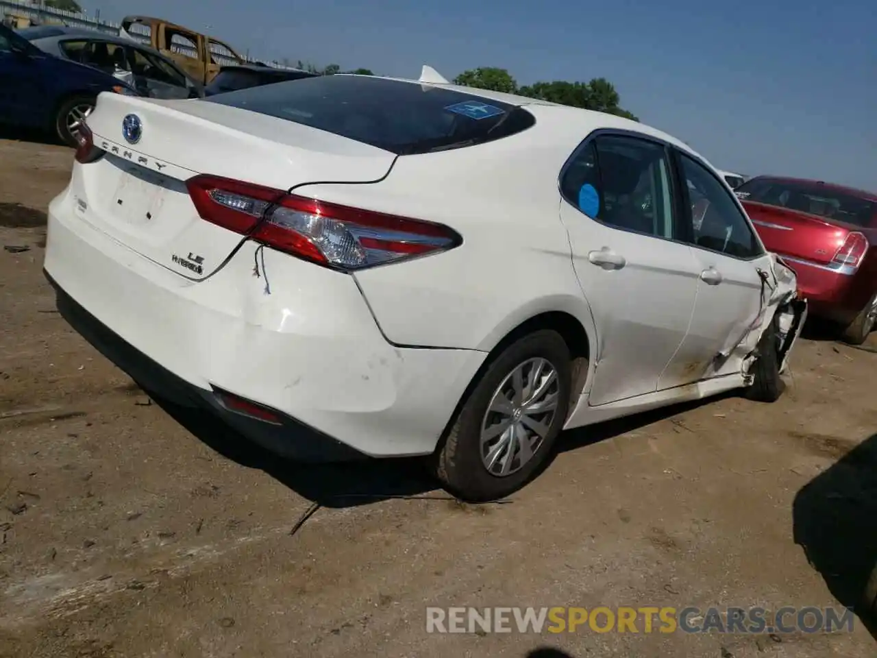 4 Photograph of a damaged car 4T1C31AK1LU540072 TOYOTA CAMRY 2020