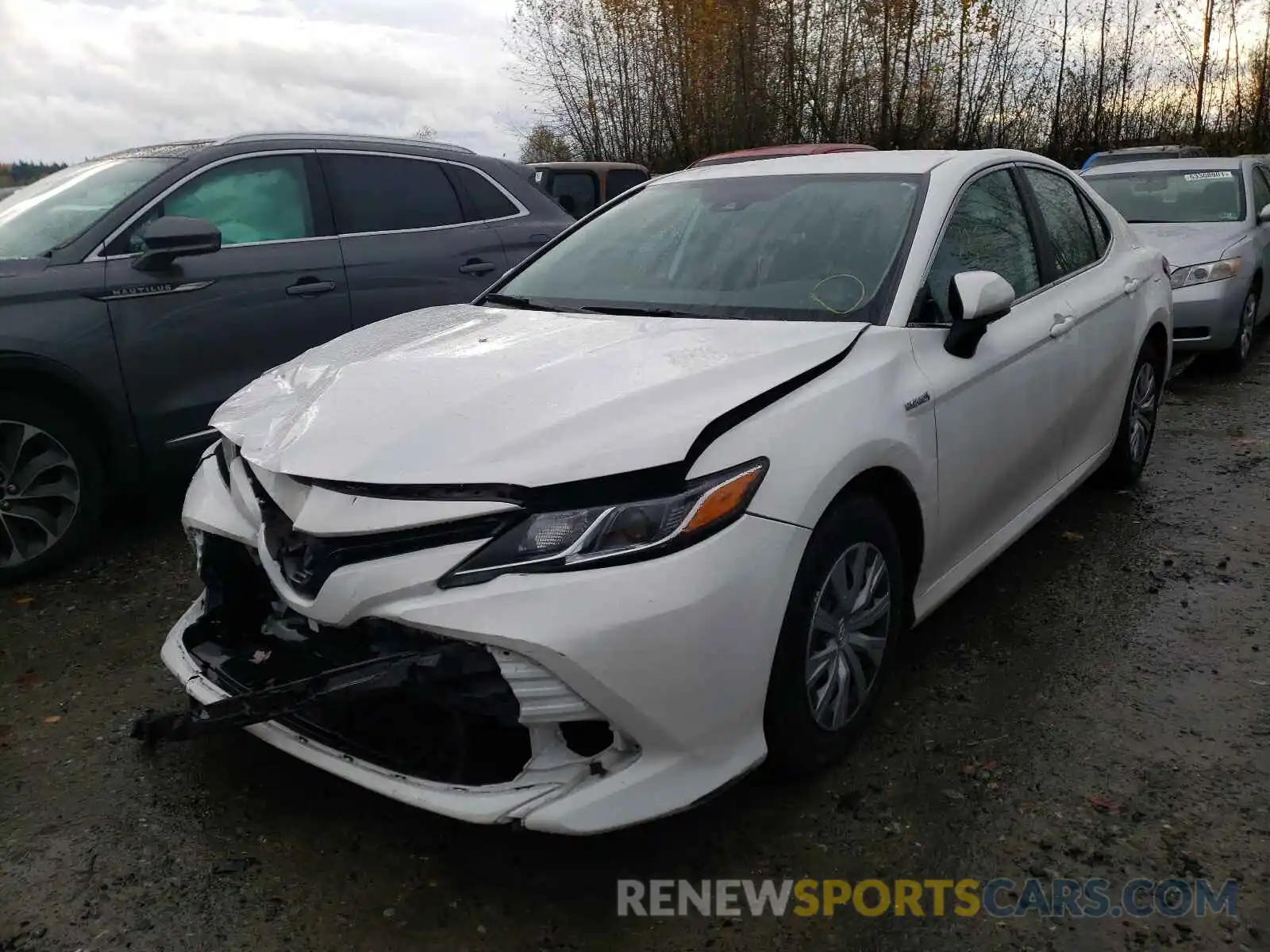 2 Photograph of a damaged car 4T1C31AK1LU543781 TOYOTA CAMRY 2020