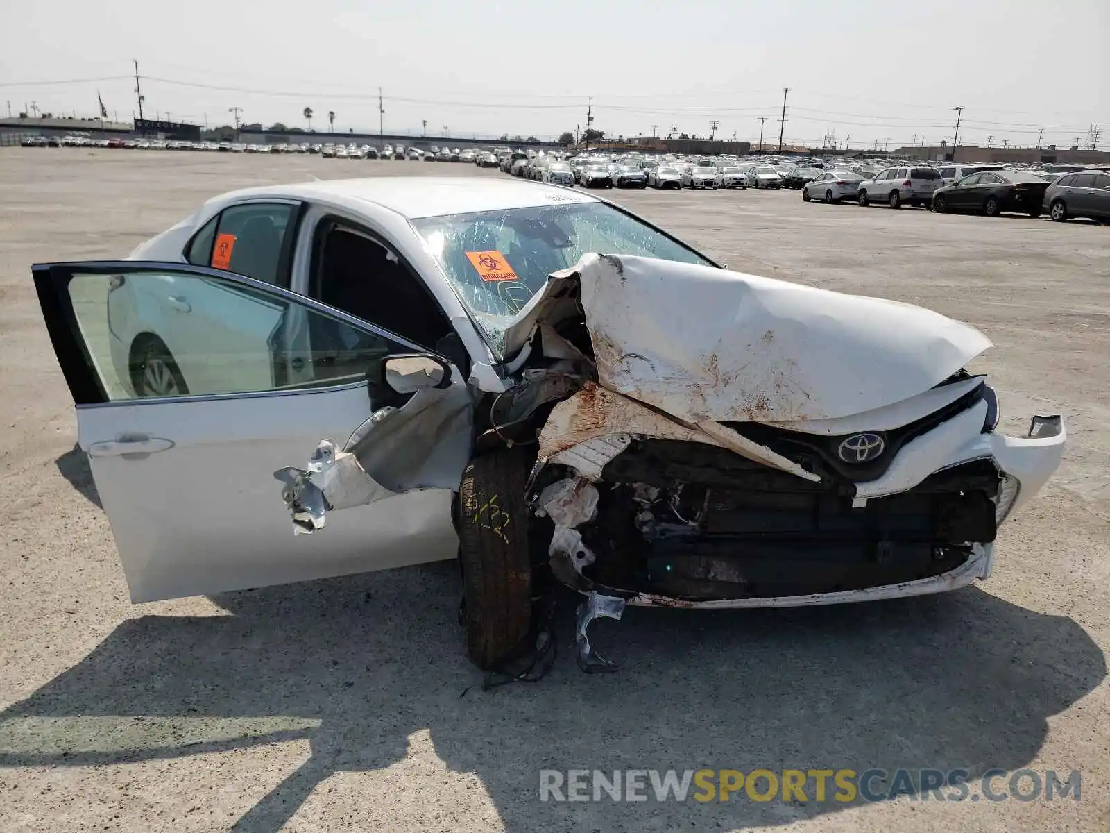 9 Photograph of a damaged car 4T1C31AK2LU019815 TOYOTA CAMRY 2020