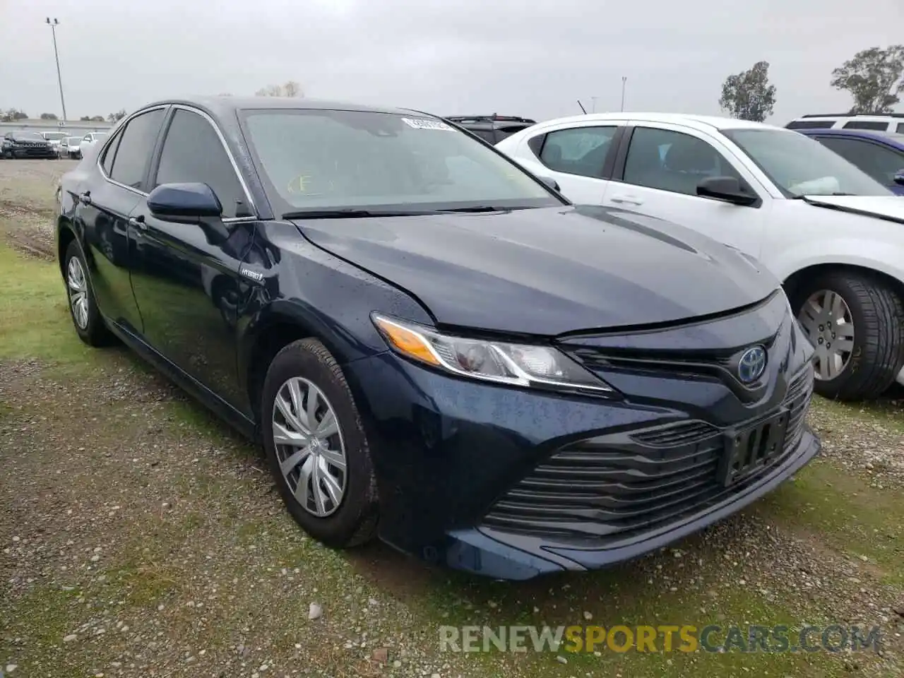 1 Photograph of a damaged car 4T1C31AK2LU520137 TOYOTA CAMRY 2020