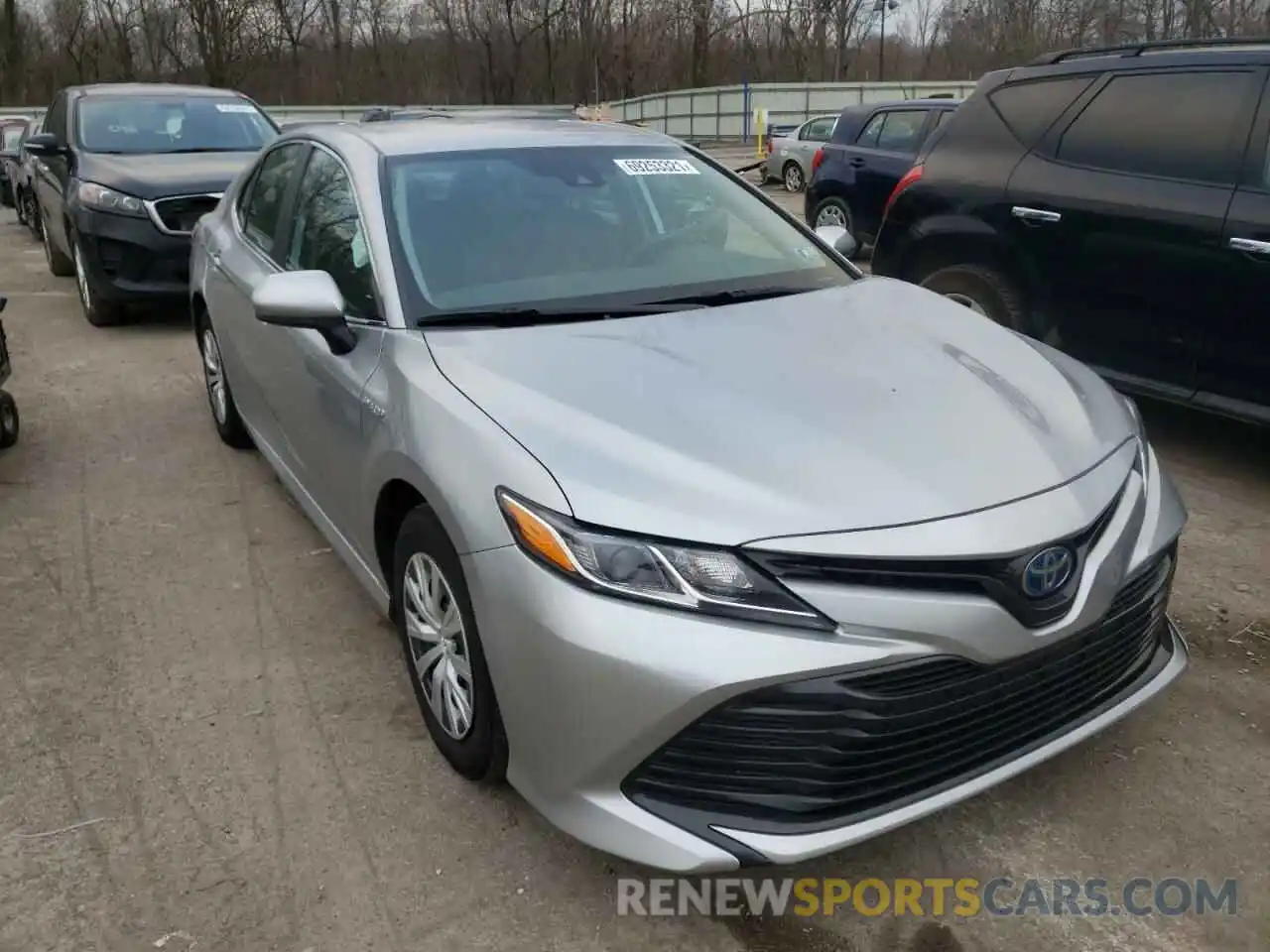 1 Photograph of a damaged car 4T1C31AK2LU521692 TOYOTA CAMRY 2020