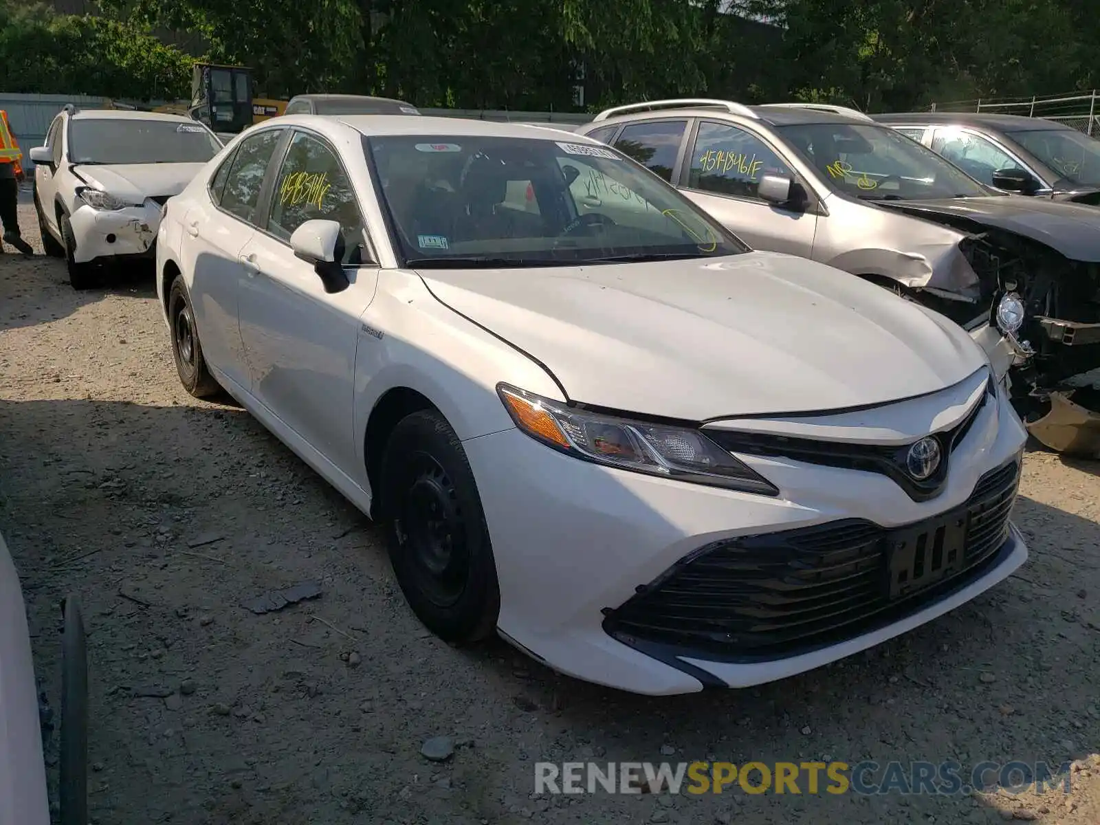 1 Photograph of a damaged car 4T1C31AK2LU523250 TOYOTA CAMRY 2020