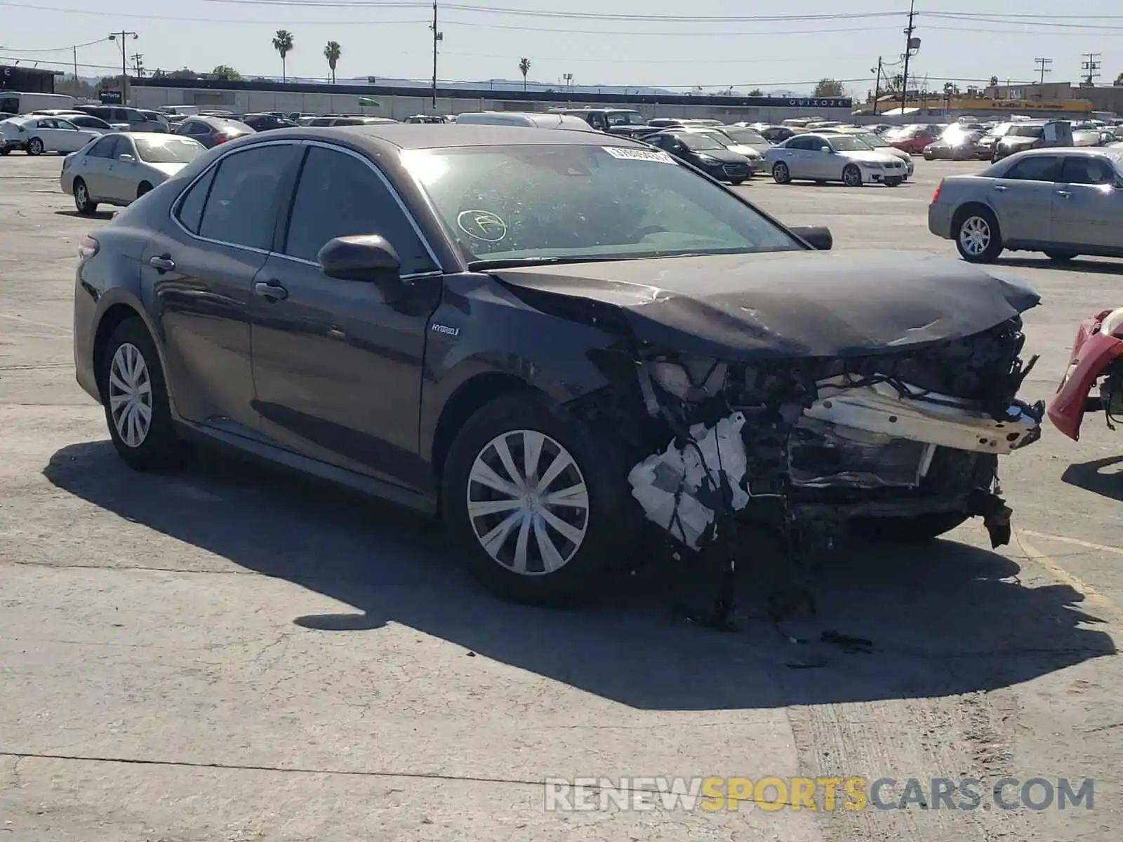 1 Photograph of a damaged car 4T1C31AK2LU525368 TOYOTA CAMRY 2020