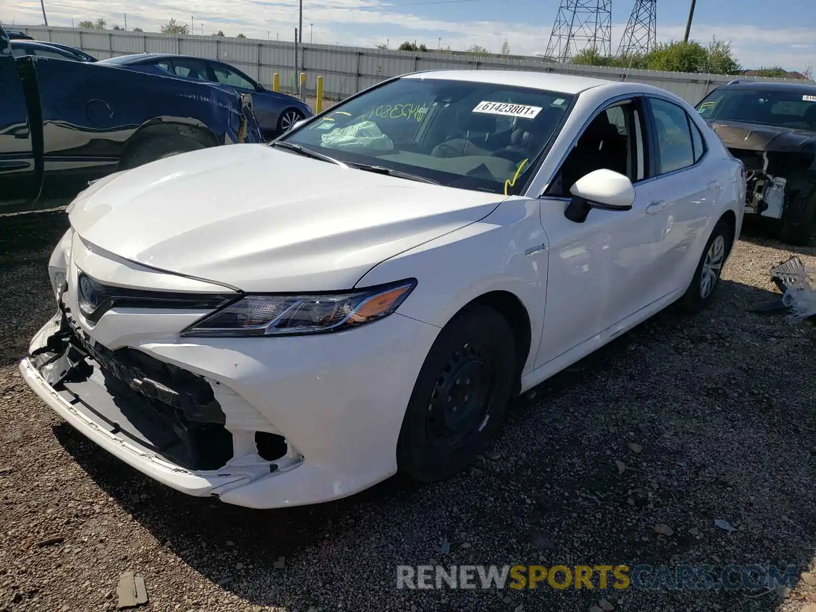 2 Photograph of a damaged car 4T1C31AK2LU526763 TOYOTA CAMRY 2020